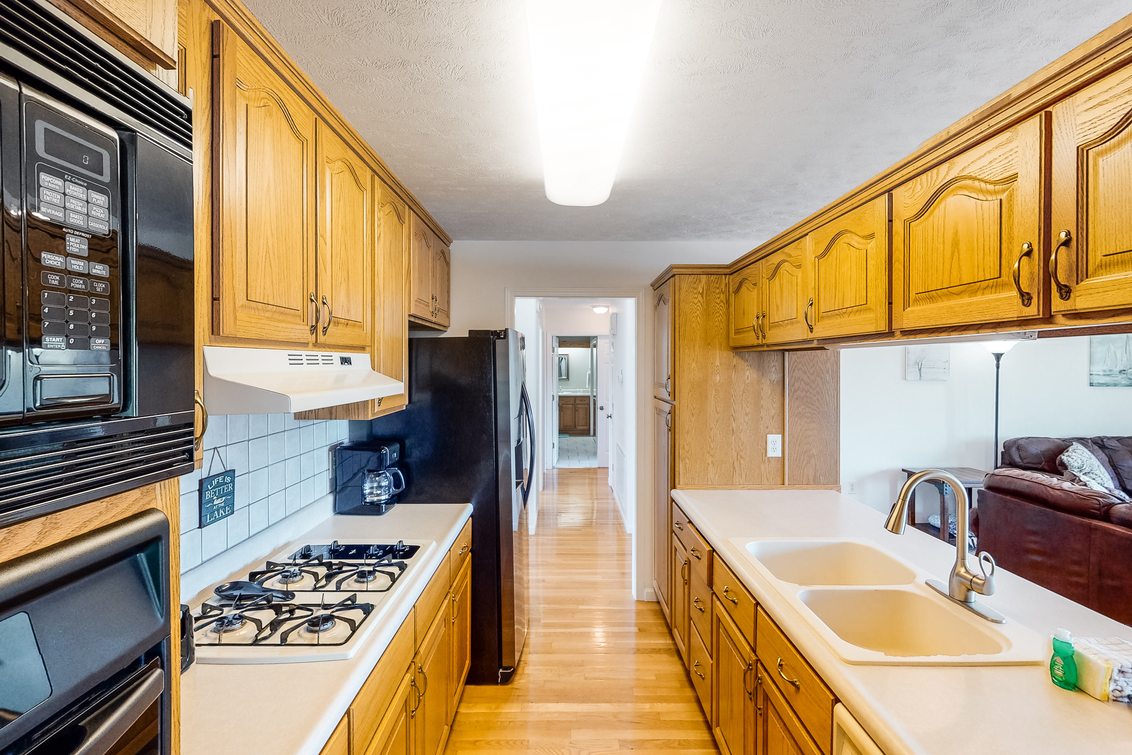 Lakefront Cabin, Sleeps 6 ・Deck・Hot Tub・Pool Table