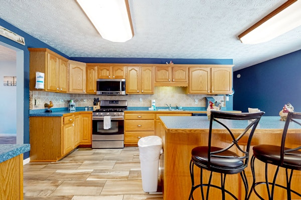 Spacious Home・Free Ticket・Games・Jetted Tub・Grill