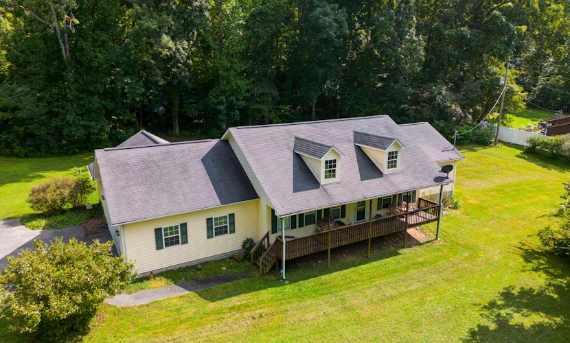 Spacious Home・Free Ticket・Games・Jetted Tub・Grill