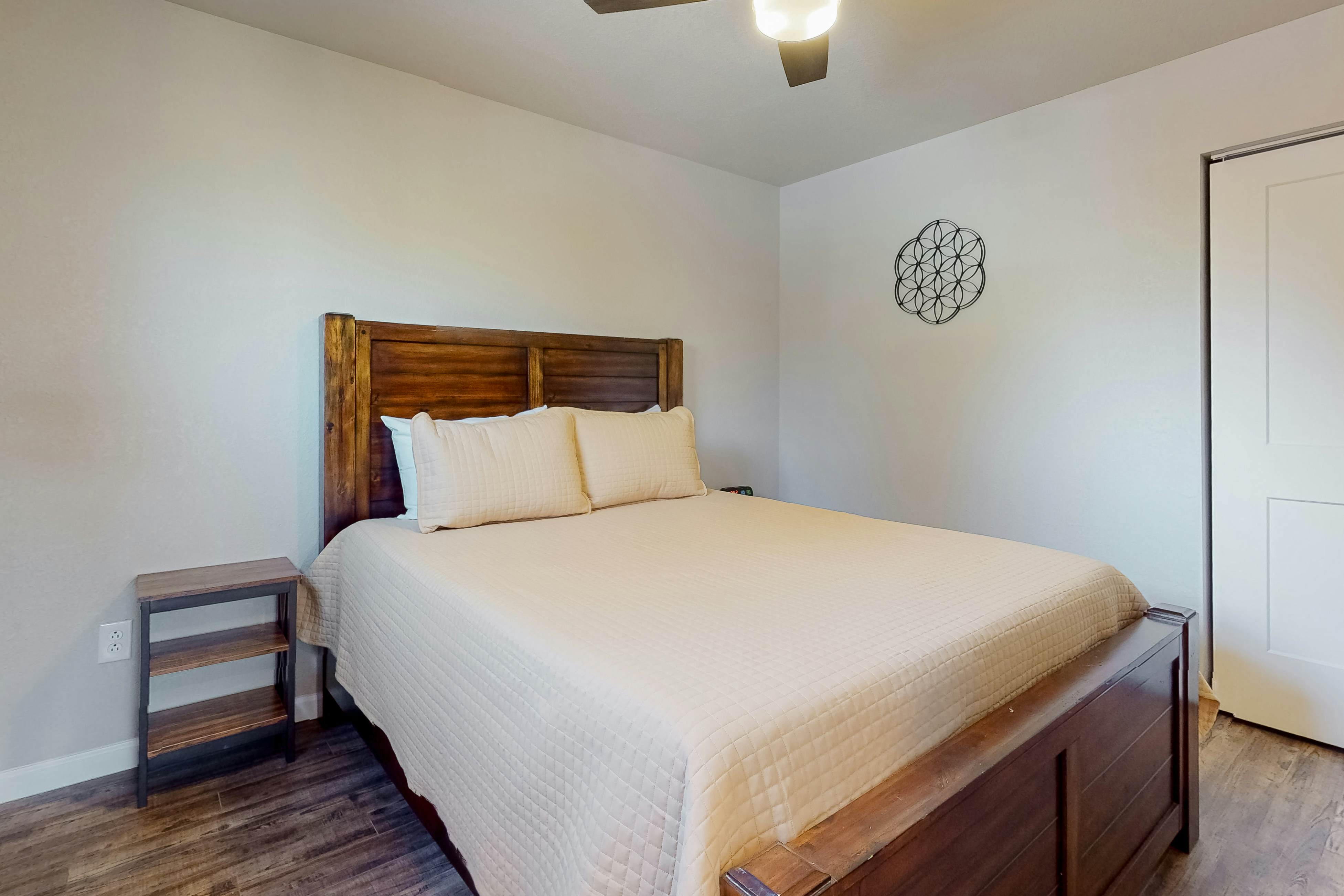 Newly Renovated Home W Private Dock・Deck・Lake View