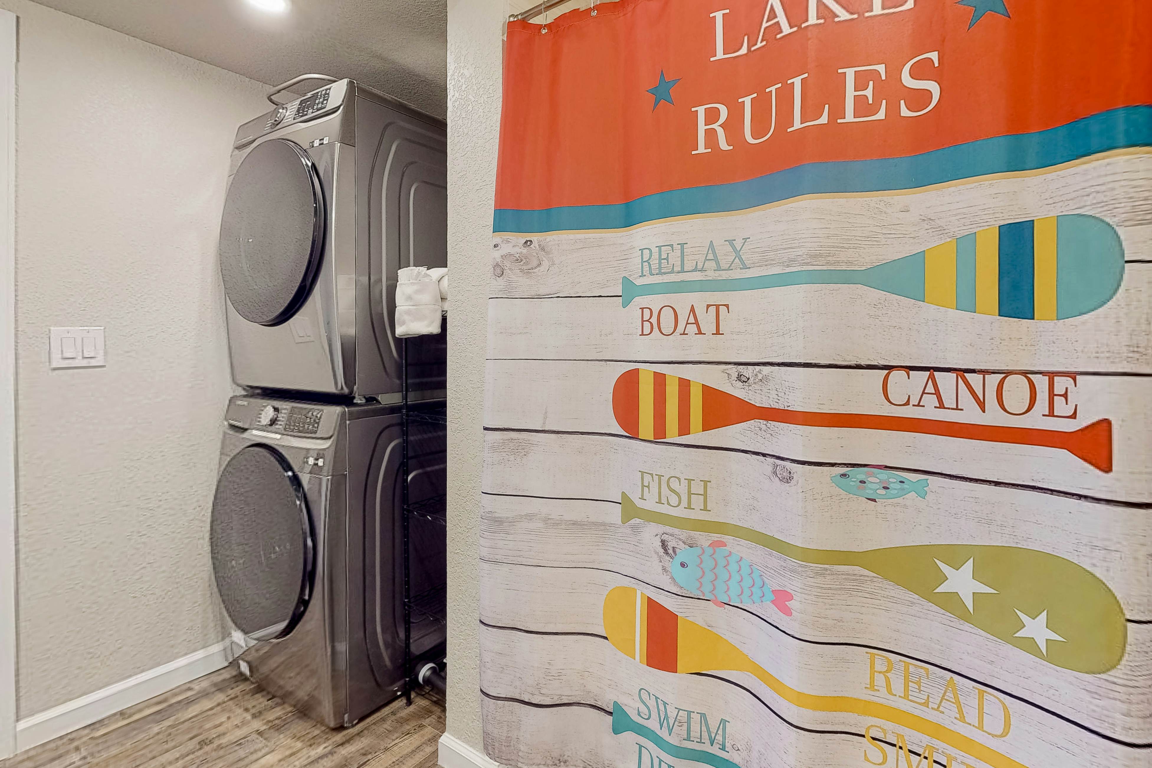 Newly Renovated Home W Private Dock・Deck・Lake View