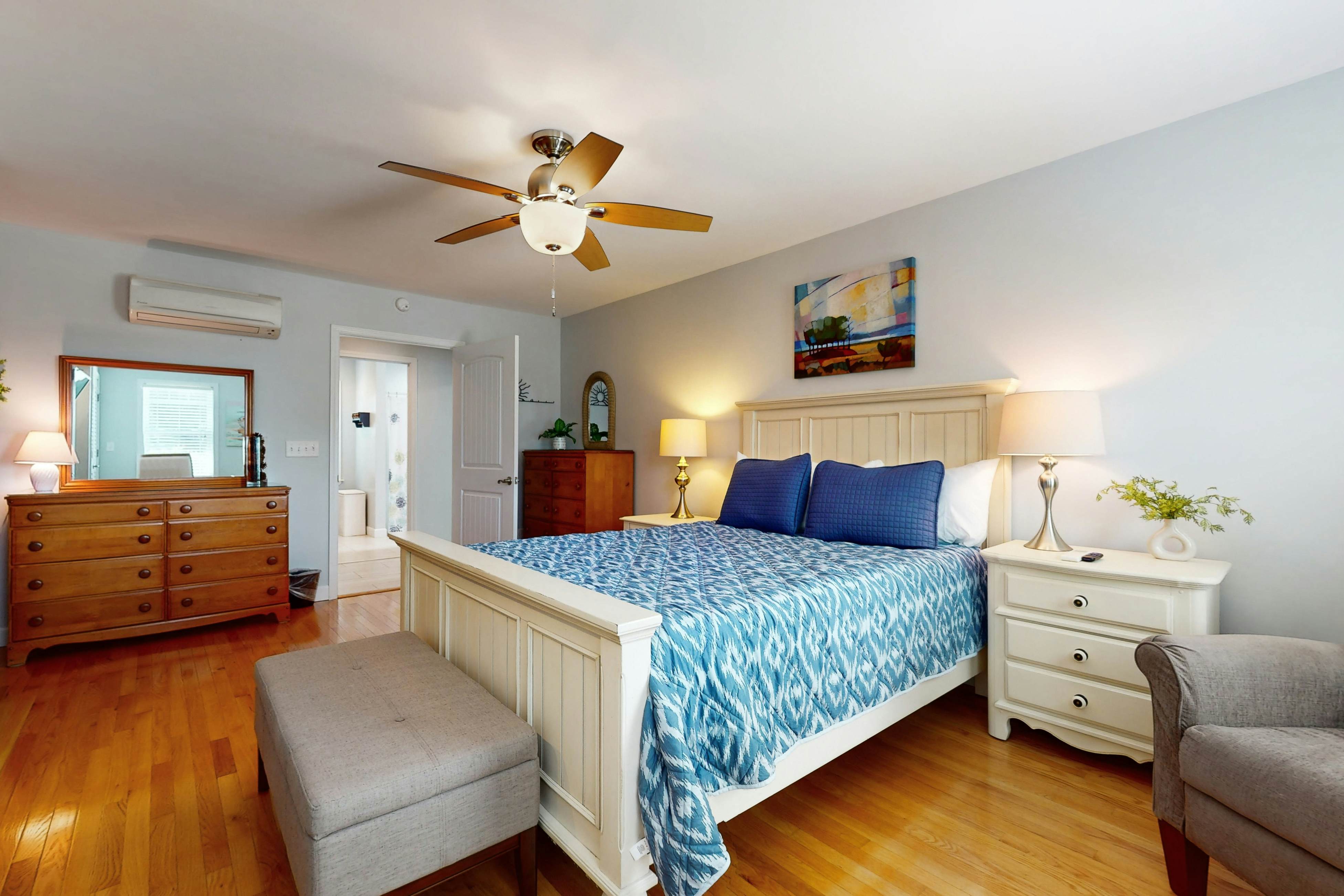 Peaceful Waterfront Home・Private Dock・Grill・Patio