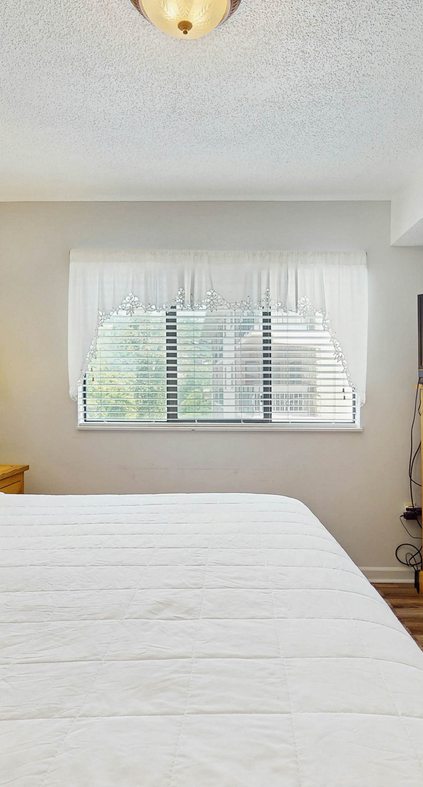 Cozy Smokies Condo Balcony, Views, Pool, Free Tickets