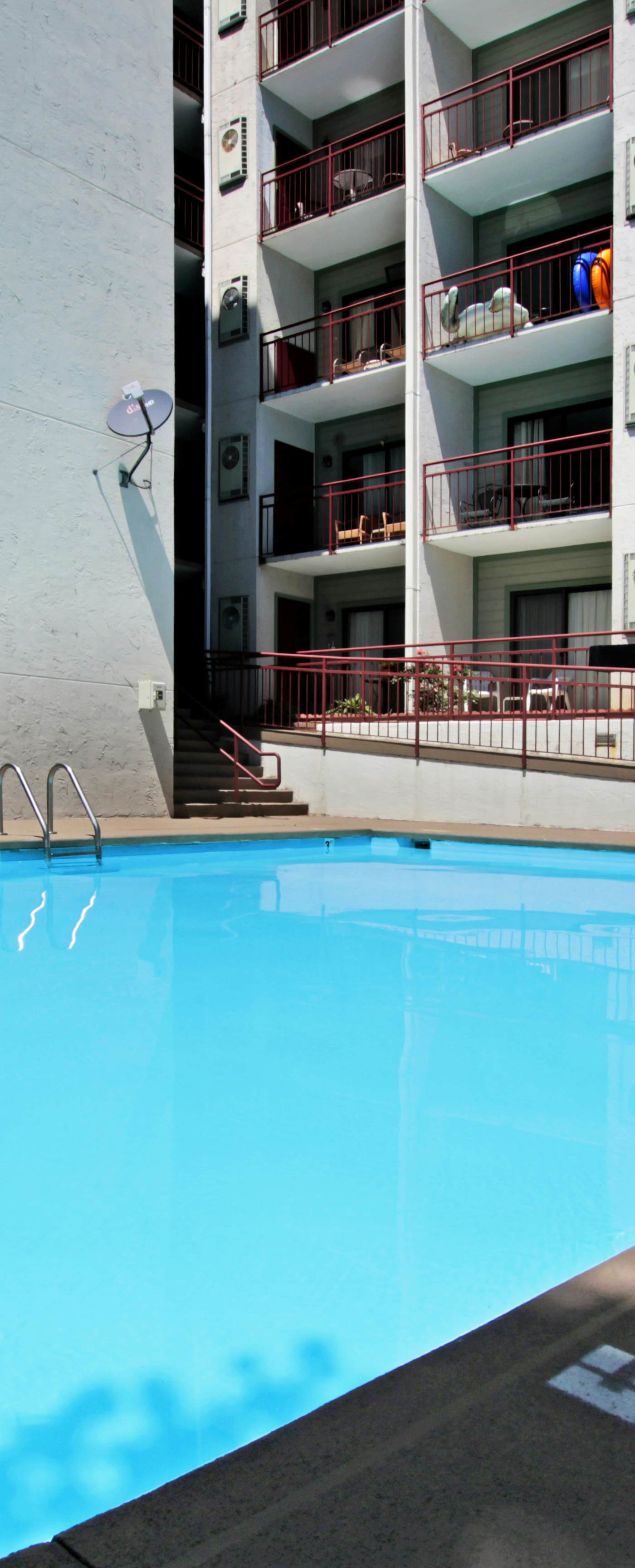 Cozy Smokies Condo Balcony, Views, Pool, Free Tickets