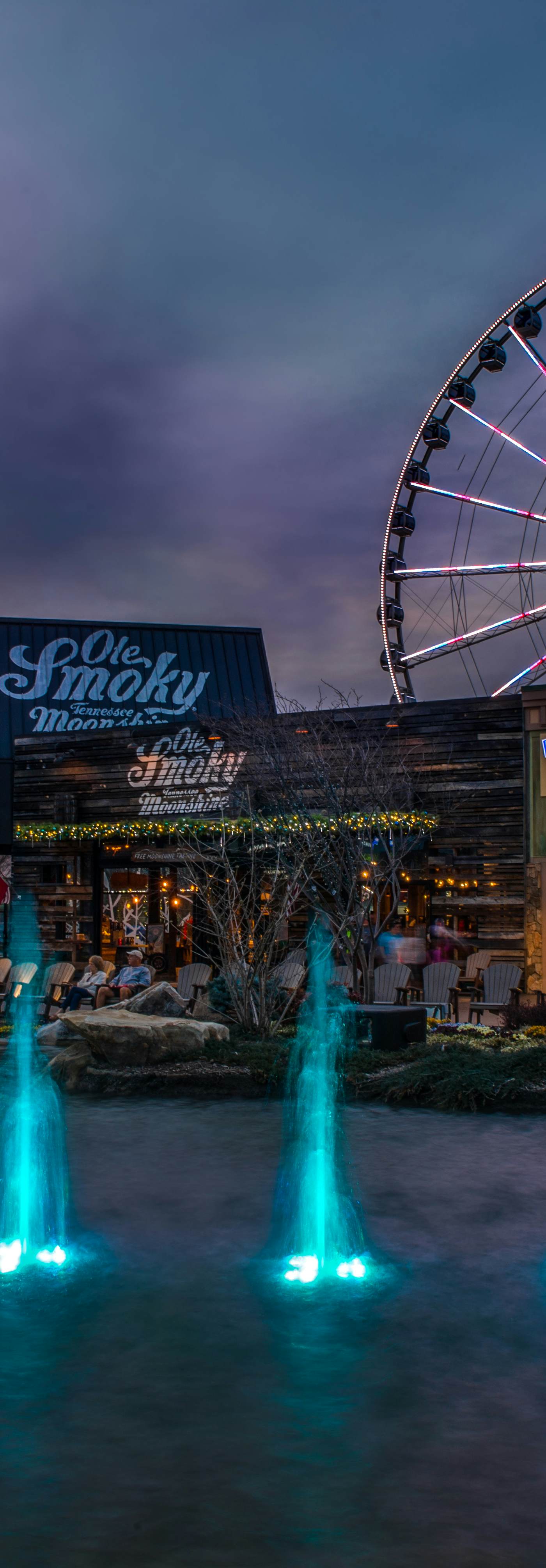 Cozy Smokies Condo Balcony, Views, Pool, Free Tickets