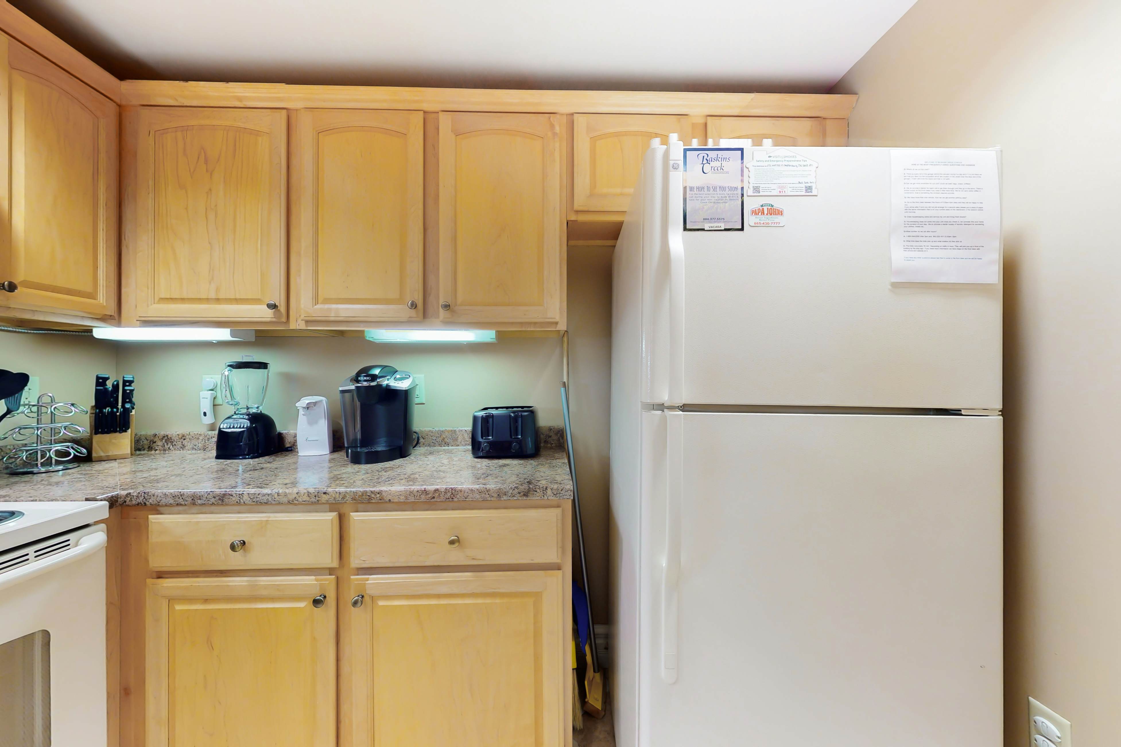 Lovely Condo W Fireplace, Sleeps 6・Gym・Hot Tub