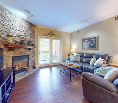 Beautiful Condo, Sleeps 6・Near Downtown・Jetted Tub