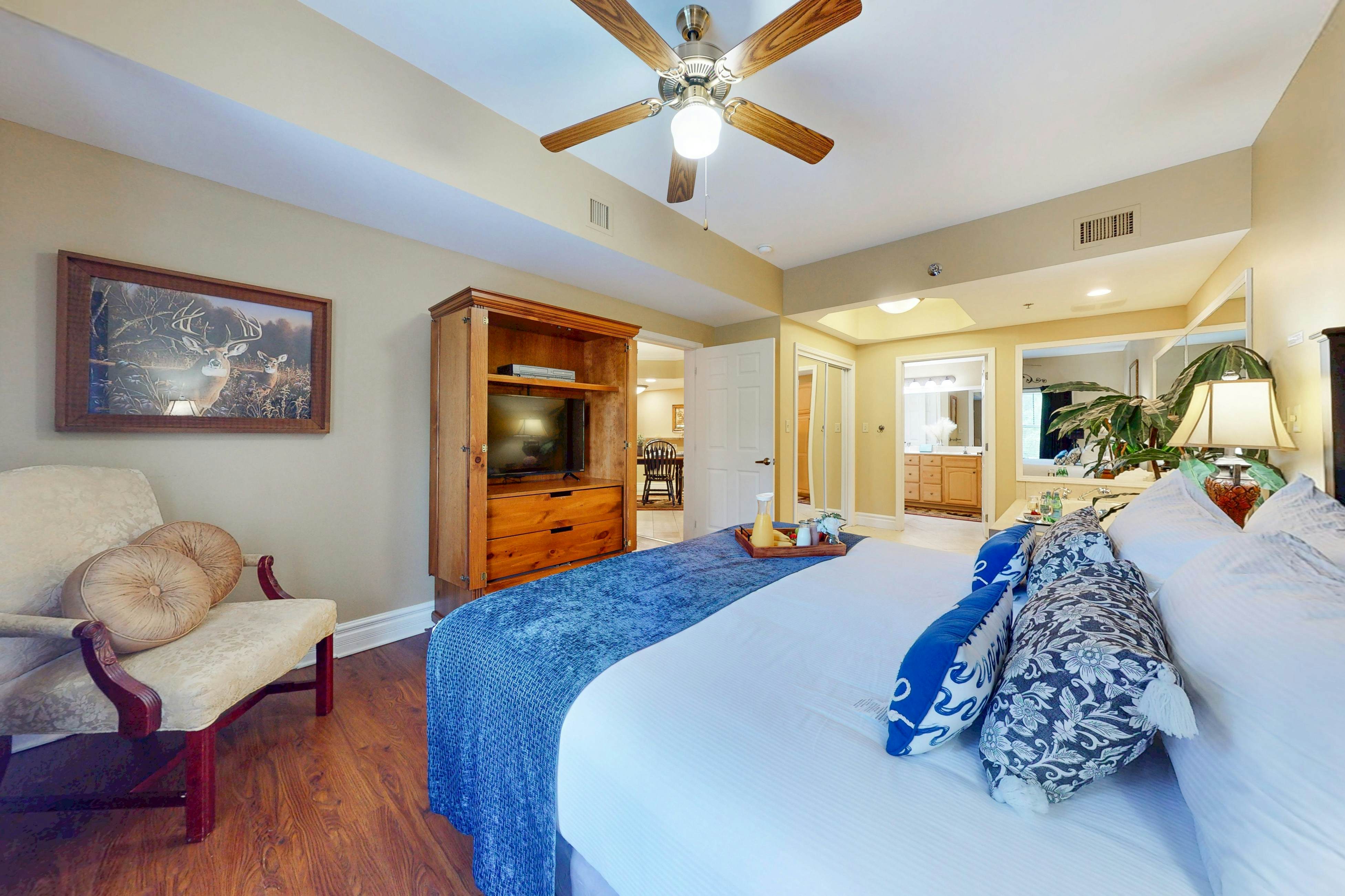 Beautiful Condo, Sleeps 6・Near Downtown・Jetted Tub