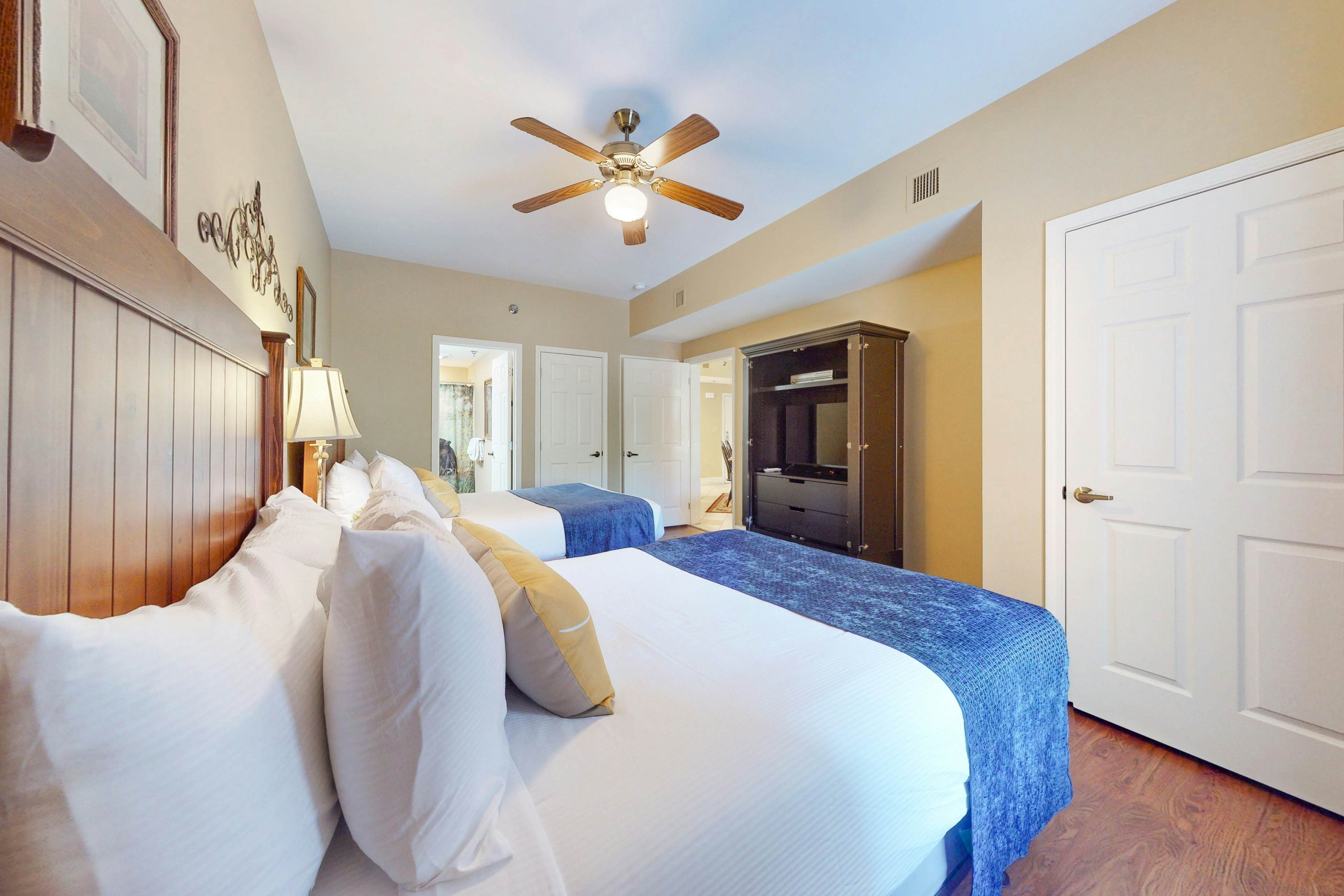 Beautiful Condo, Sleeps 6・Near Downtown・Jetted Tub