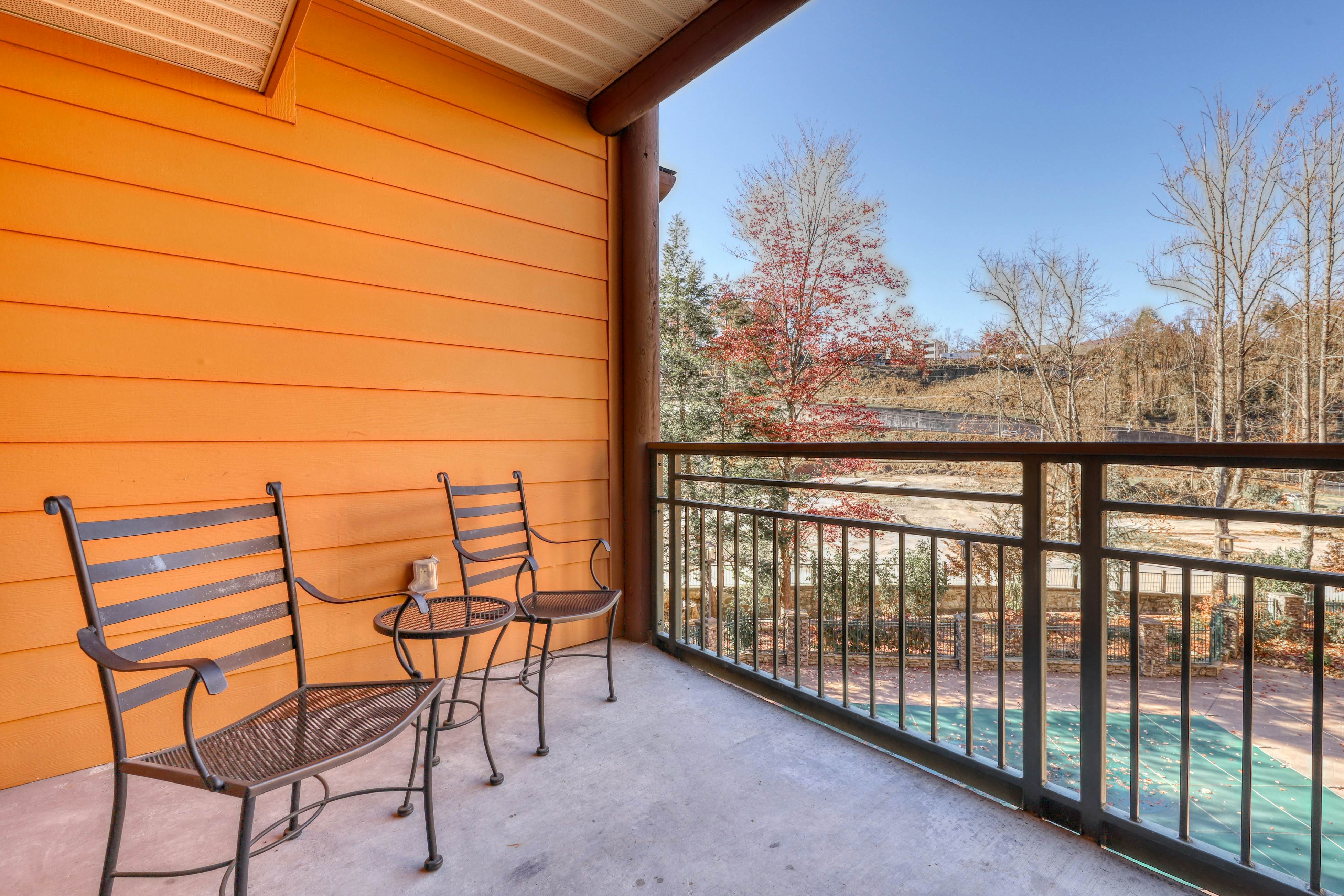 Beautiful Condo, Sleeps 6・Near Downtown・Jetted Tub