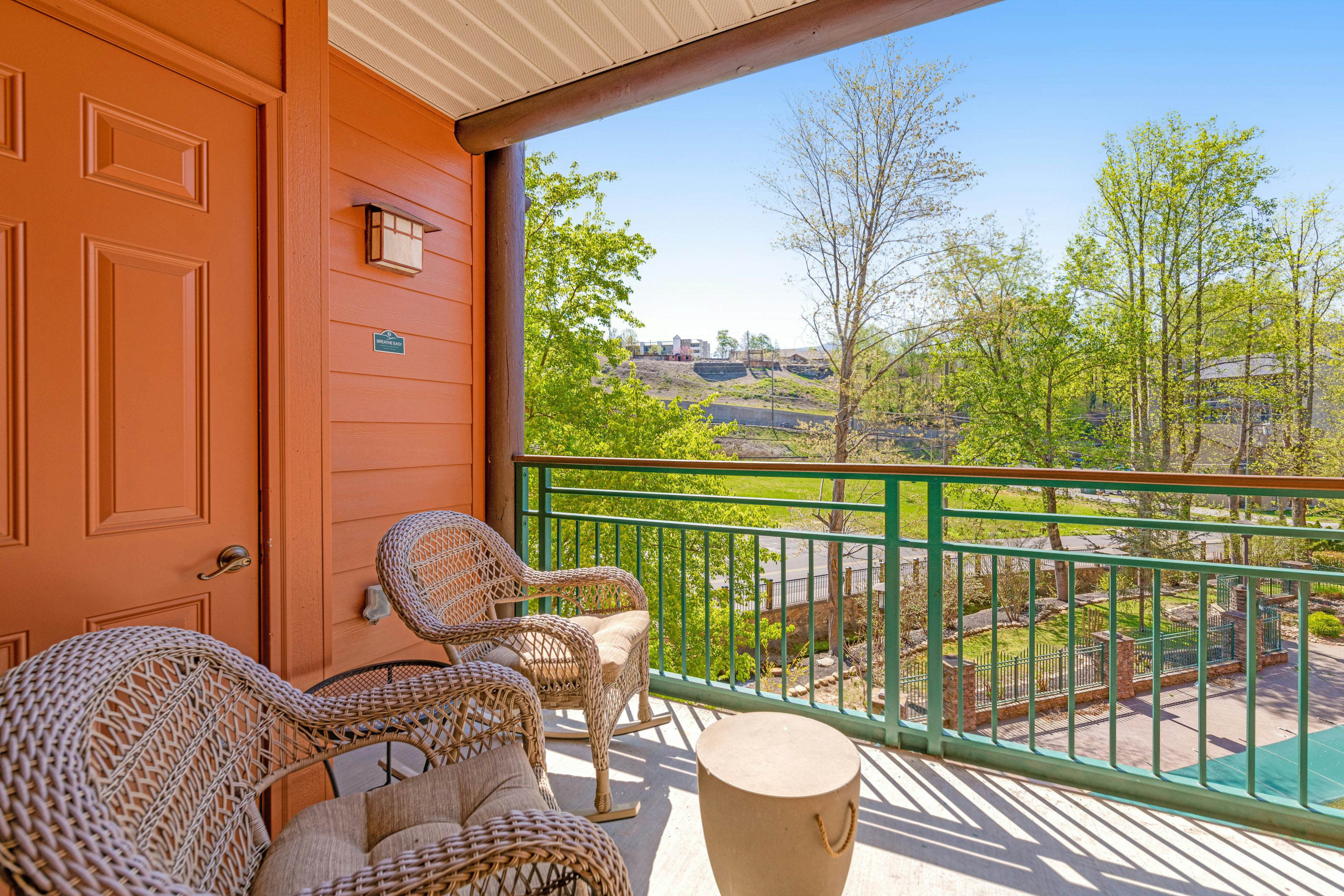 Gorgeous Condo, Sleeps 6・Jetted Tub・Near Downtown