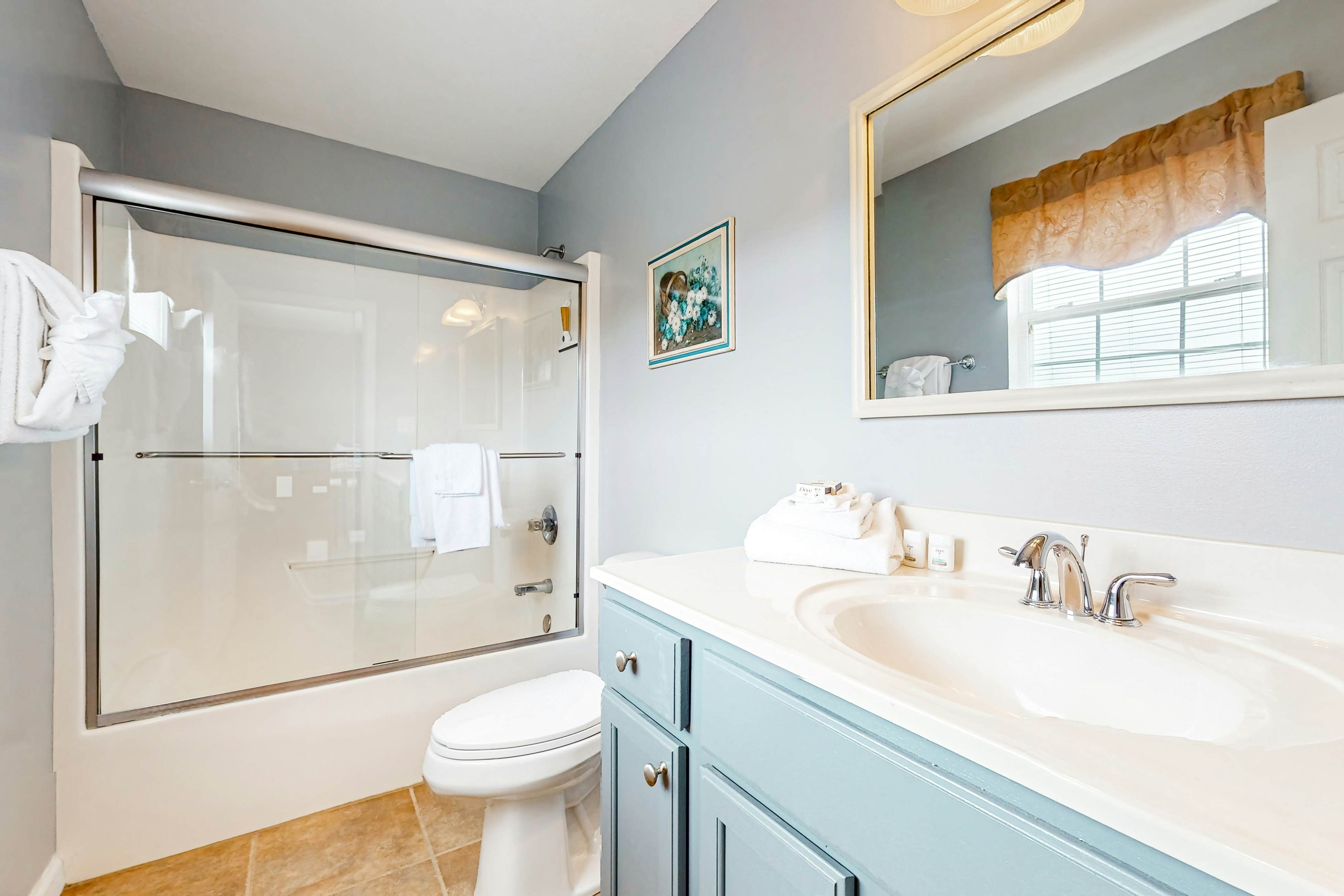 Serene Lakefront Home・Dock・Game room・Fire Pit