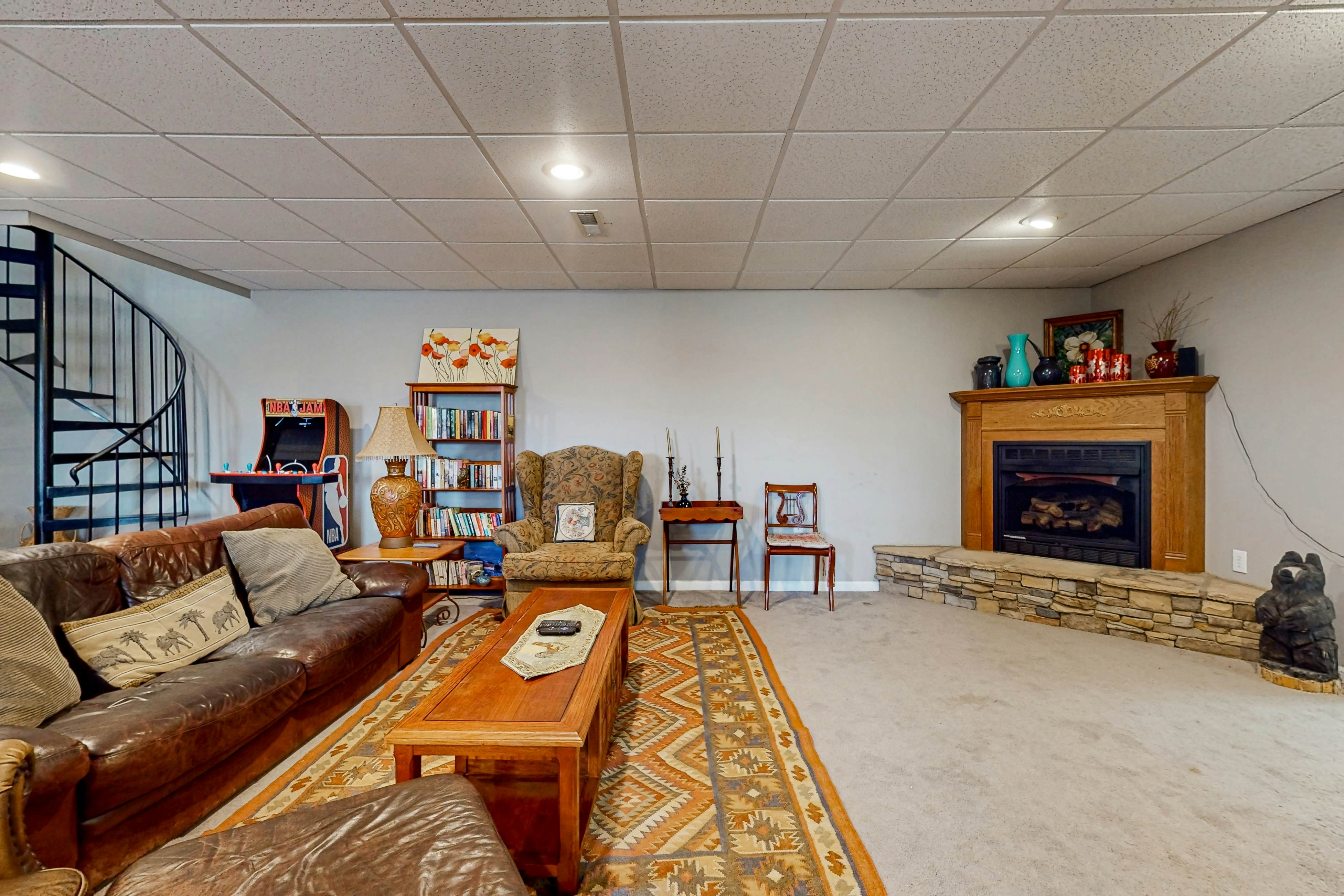 Serene Lakefront Home・Dock・Game room・Fire Pit