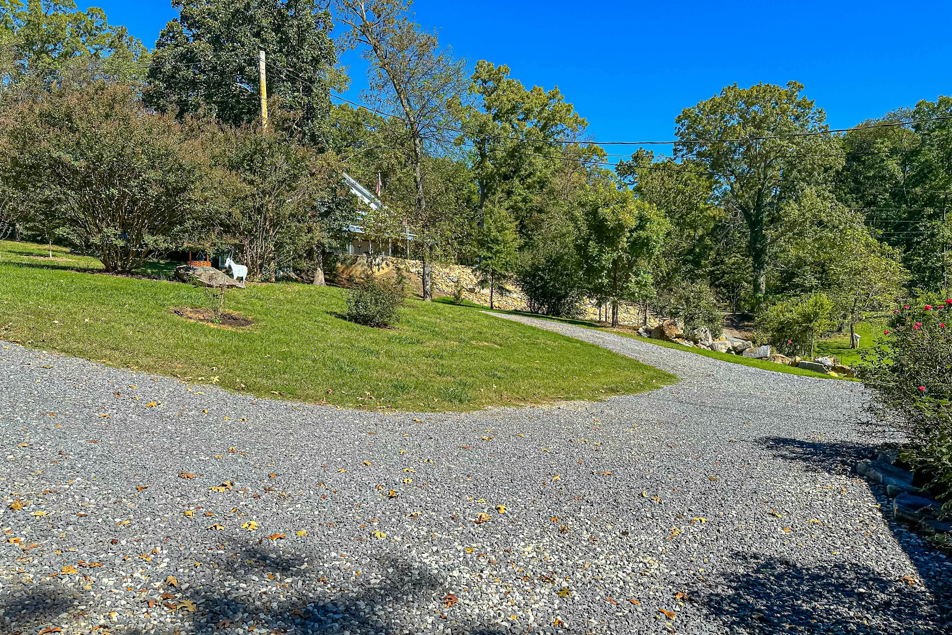 Serene Lakefront Home・Dock・Game room・Fire Pit