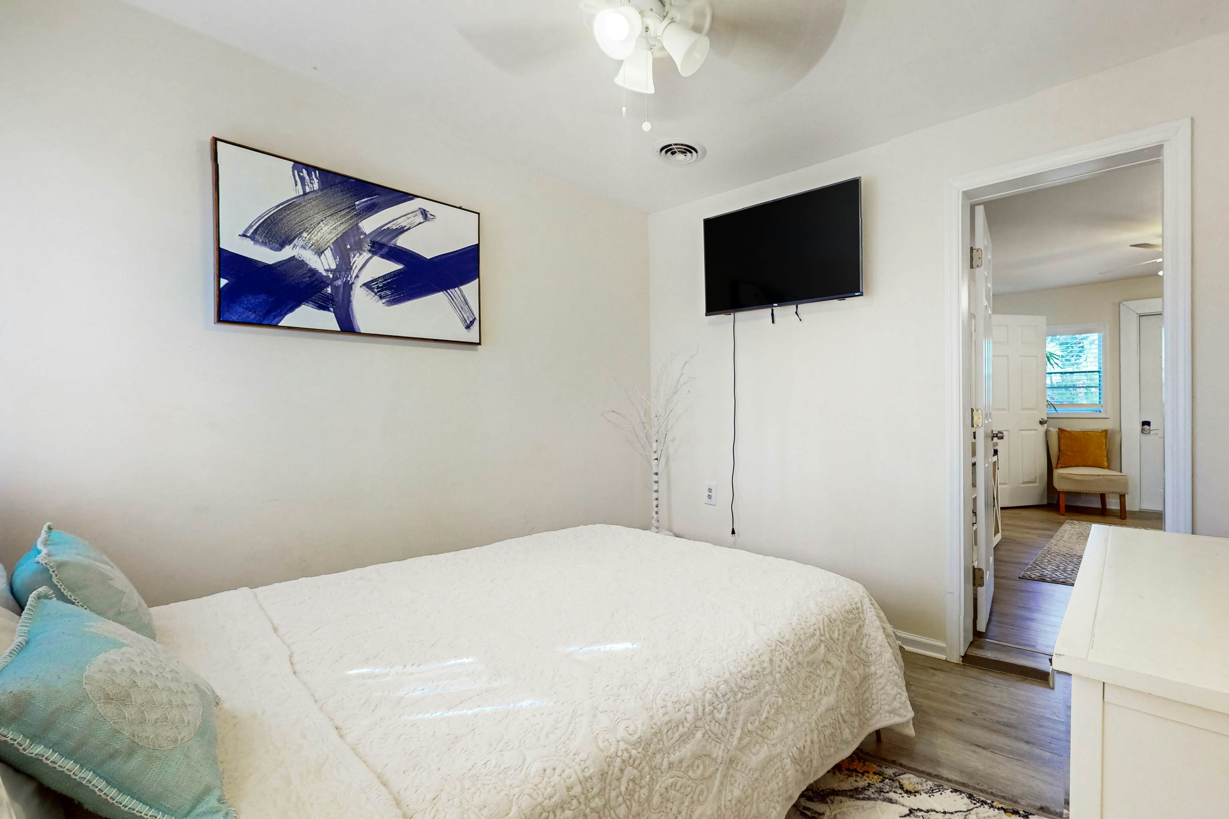 Lake Cabin, Sleeps 6・Pet Welcome・Hot Tub・Fire pit