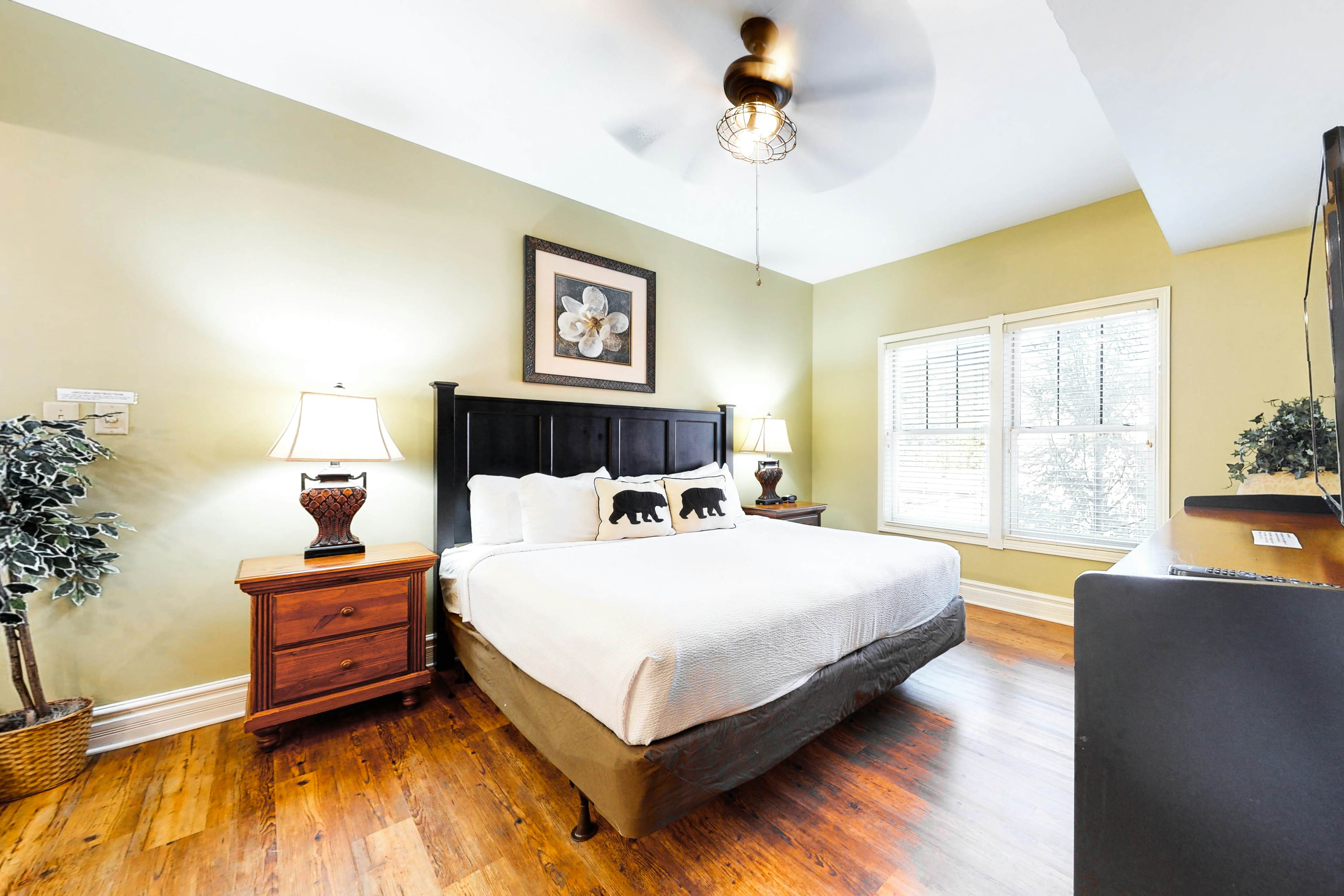 Lovely Downtown Condo, Sleeps 6・Fitness Room