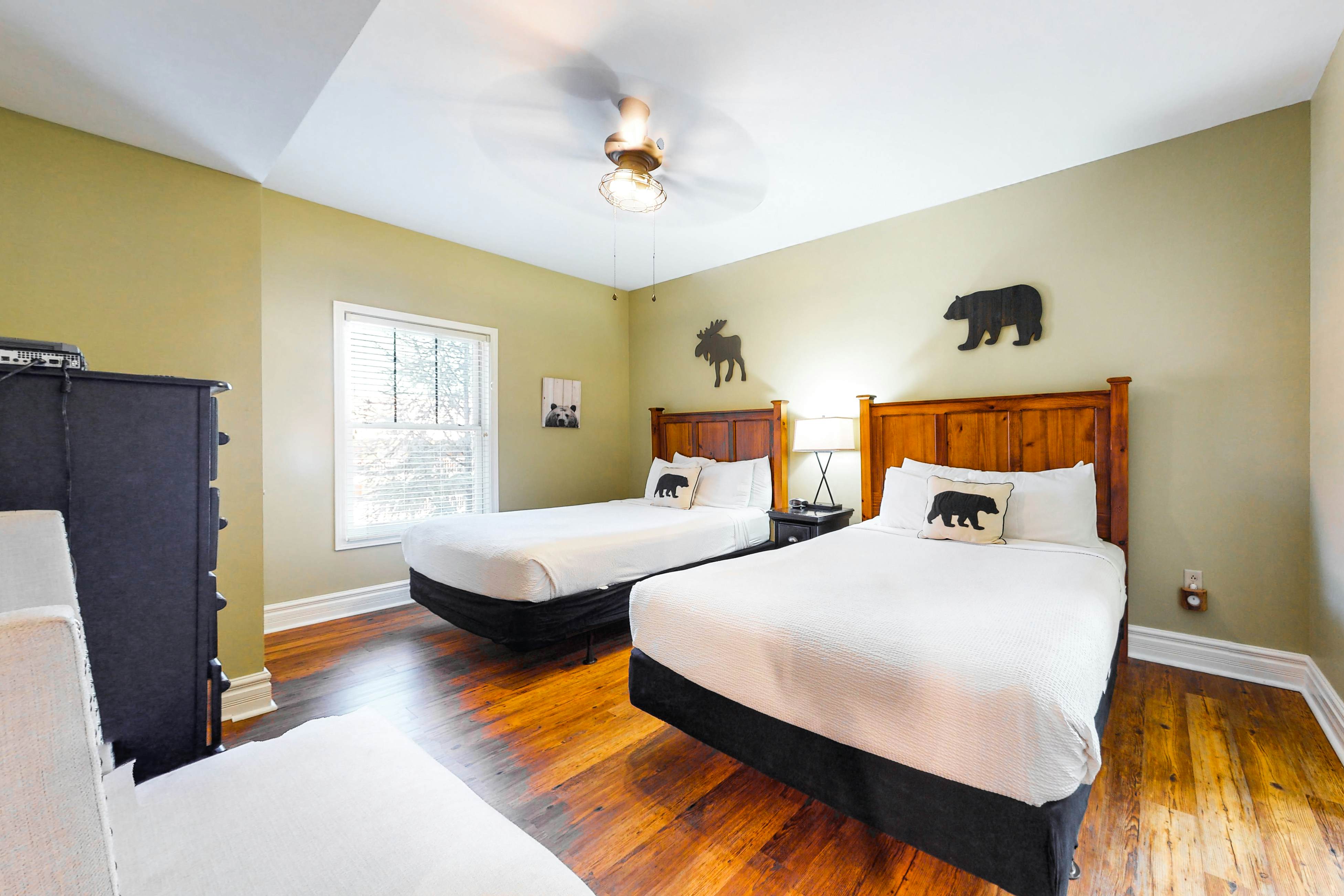 Lovely Downtown Condo, Sleeps 6・Fitness Room