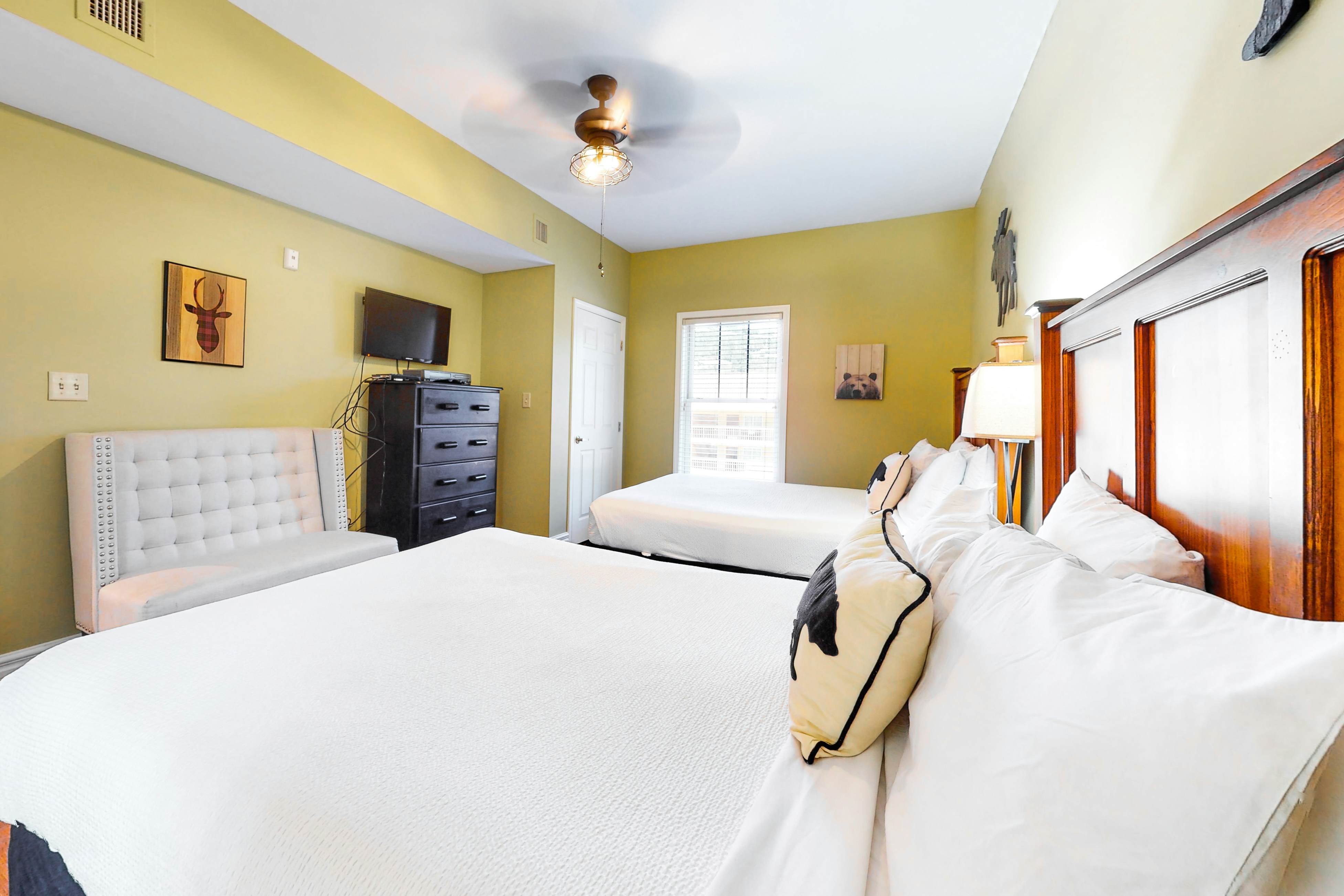 Lovely Downtown Condo, Sleeps 6・Fitness Room