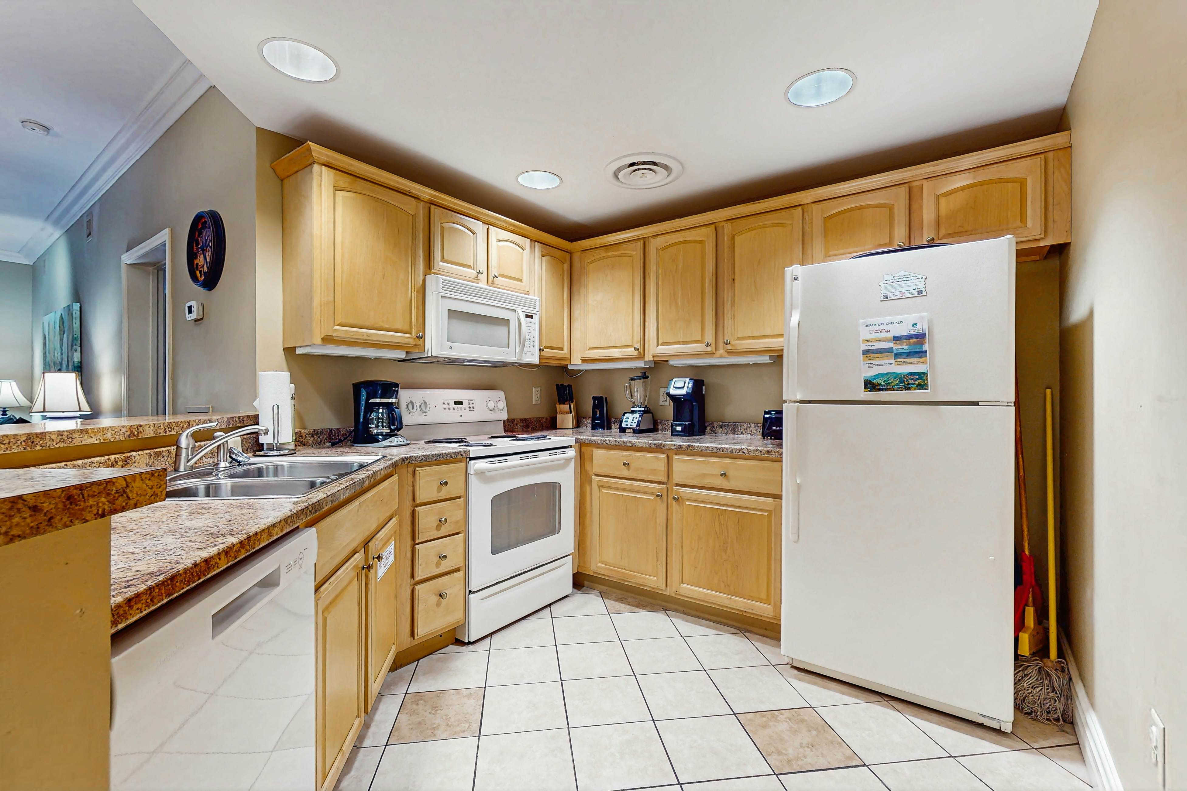 Well Decorated Luxe Condo, Sleeps 8・Near Downtown