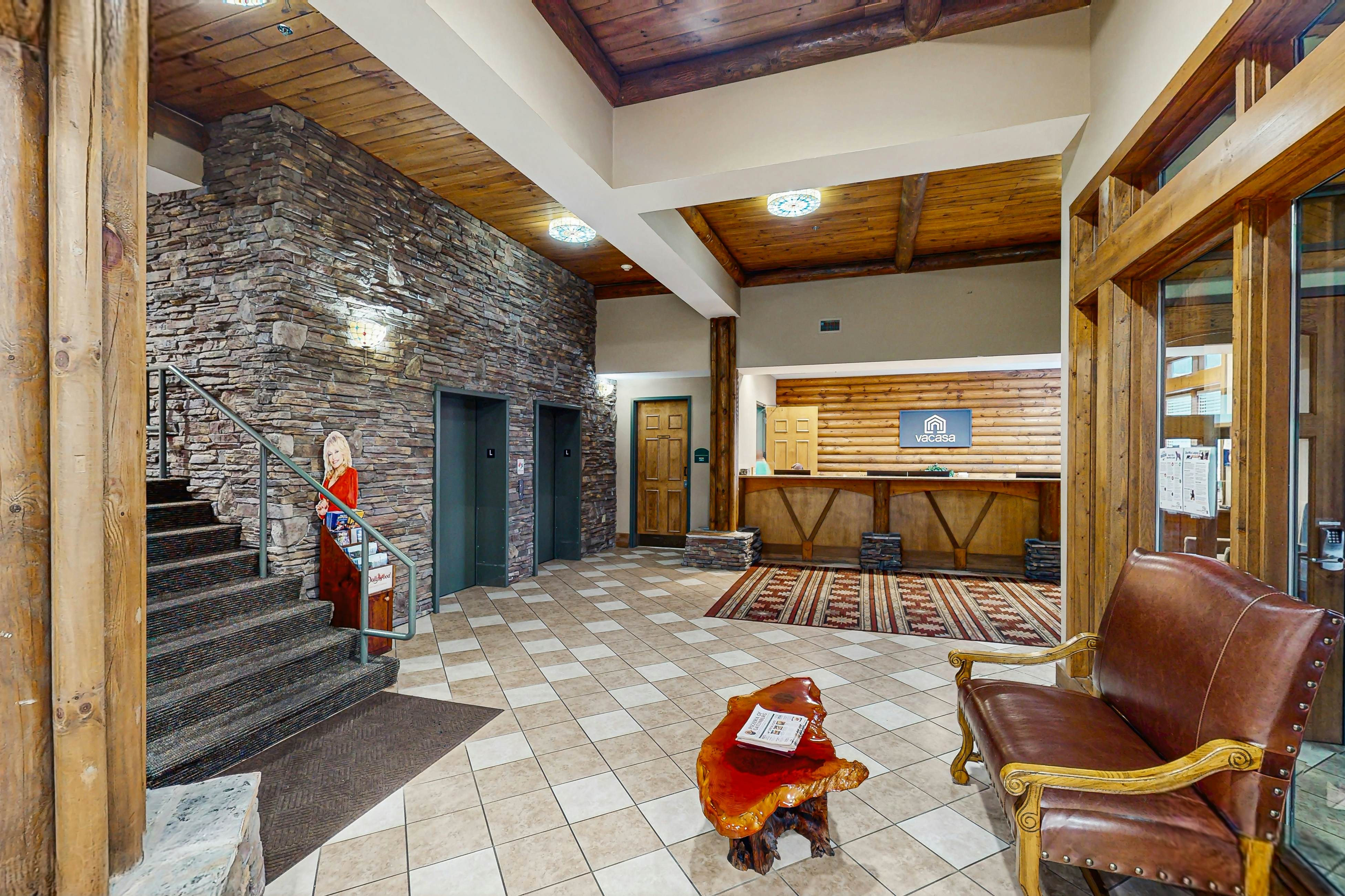 Well Decorated Luxe Condo, Sleeps 8・Near Downtown