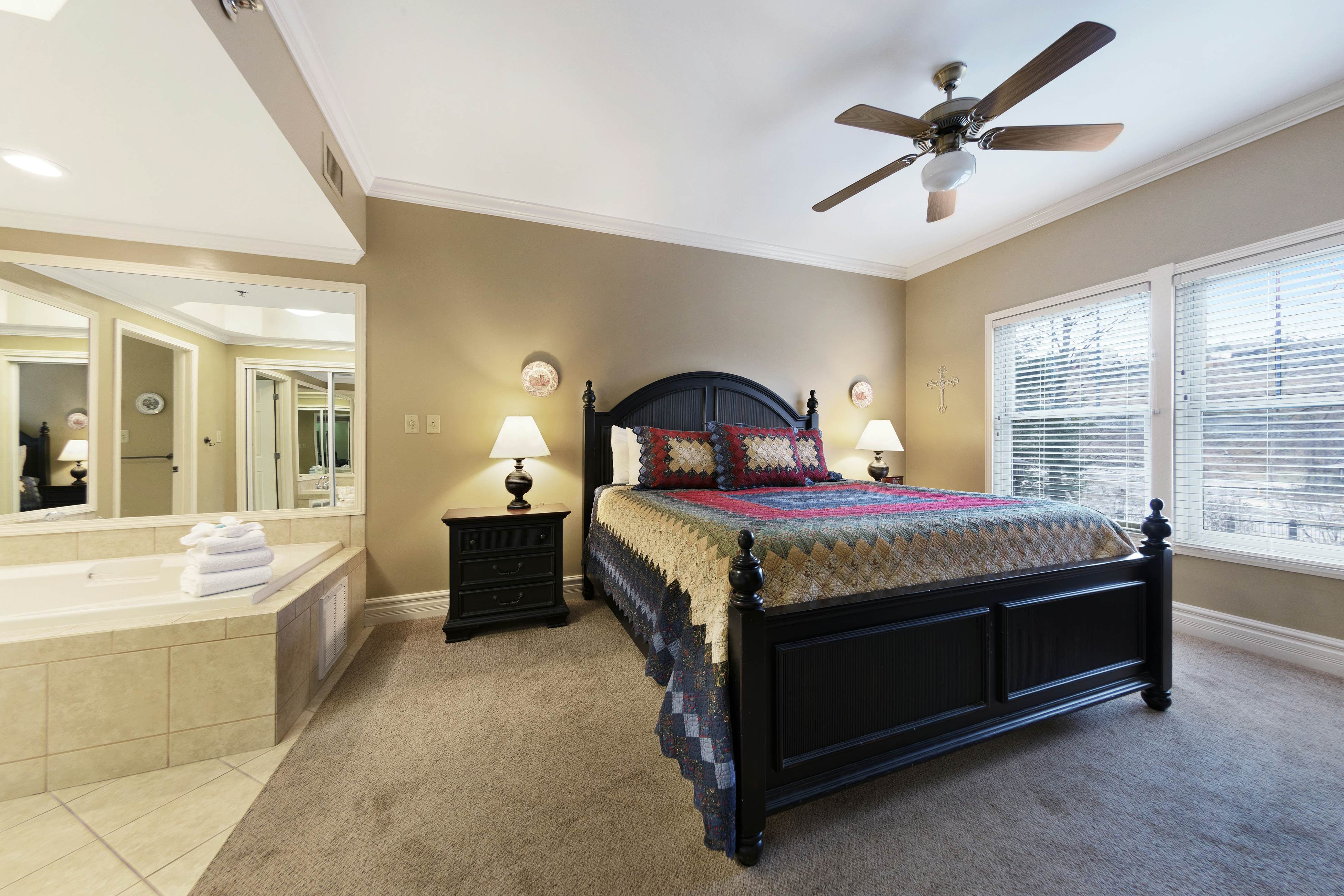 Inviting Well Decorated Condo, Sleeps 8・Balcony