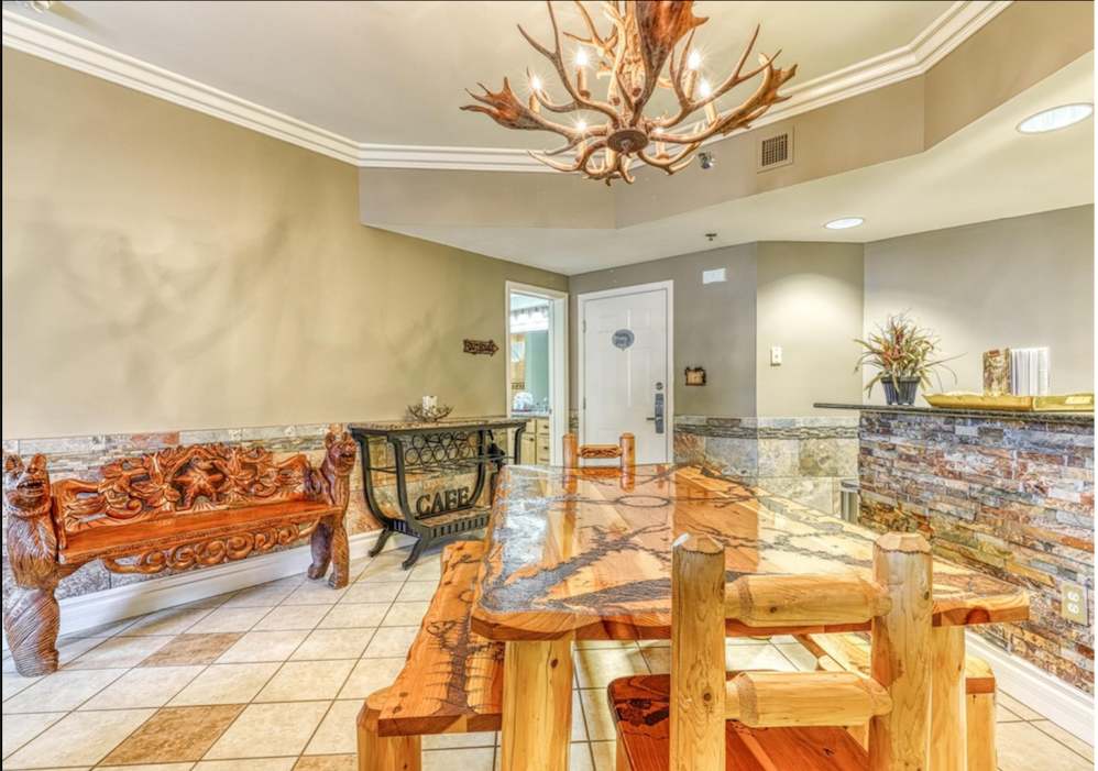 Mountain Style Condo, Sleep 6, Fireplace, Jetted Tub