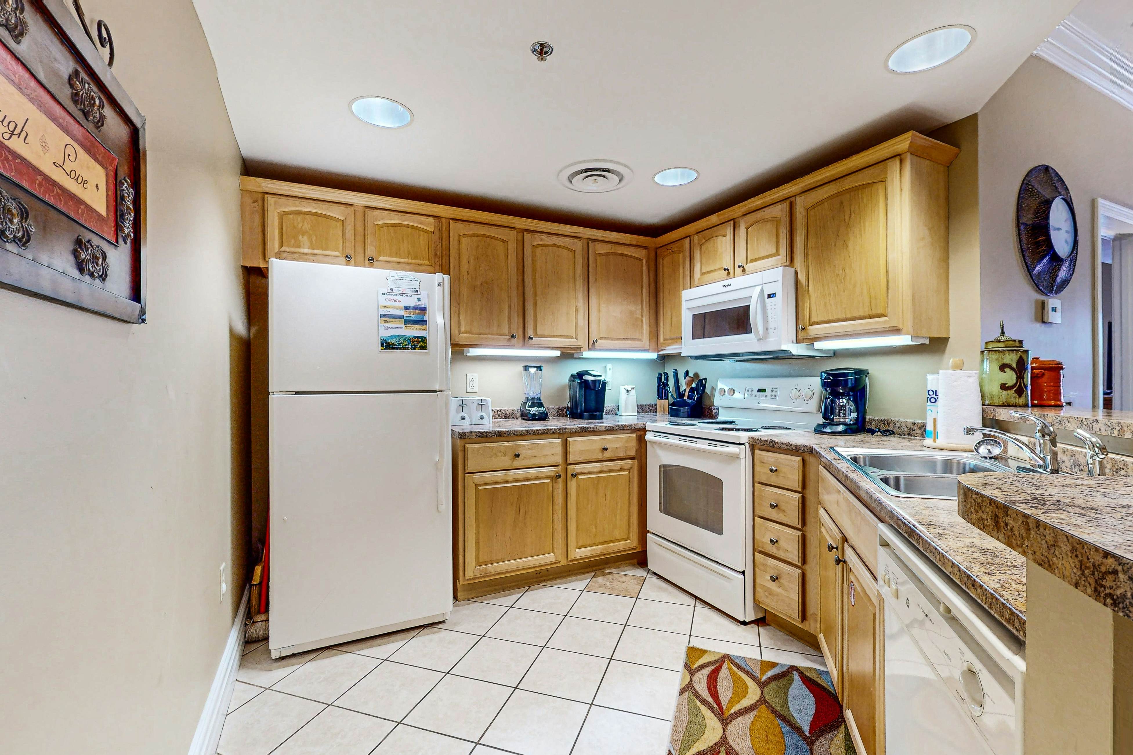 Charming Condo W Fireplace, Sleeps 8・Hot Tub・Gym