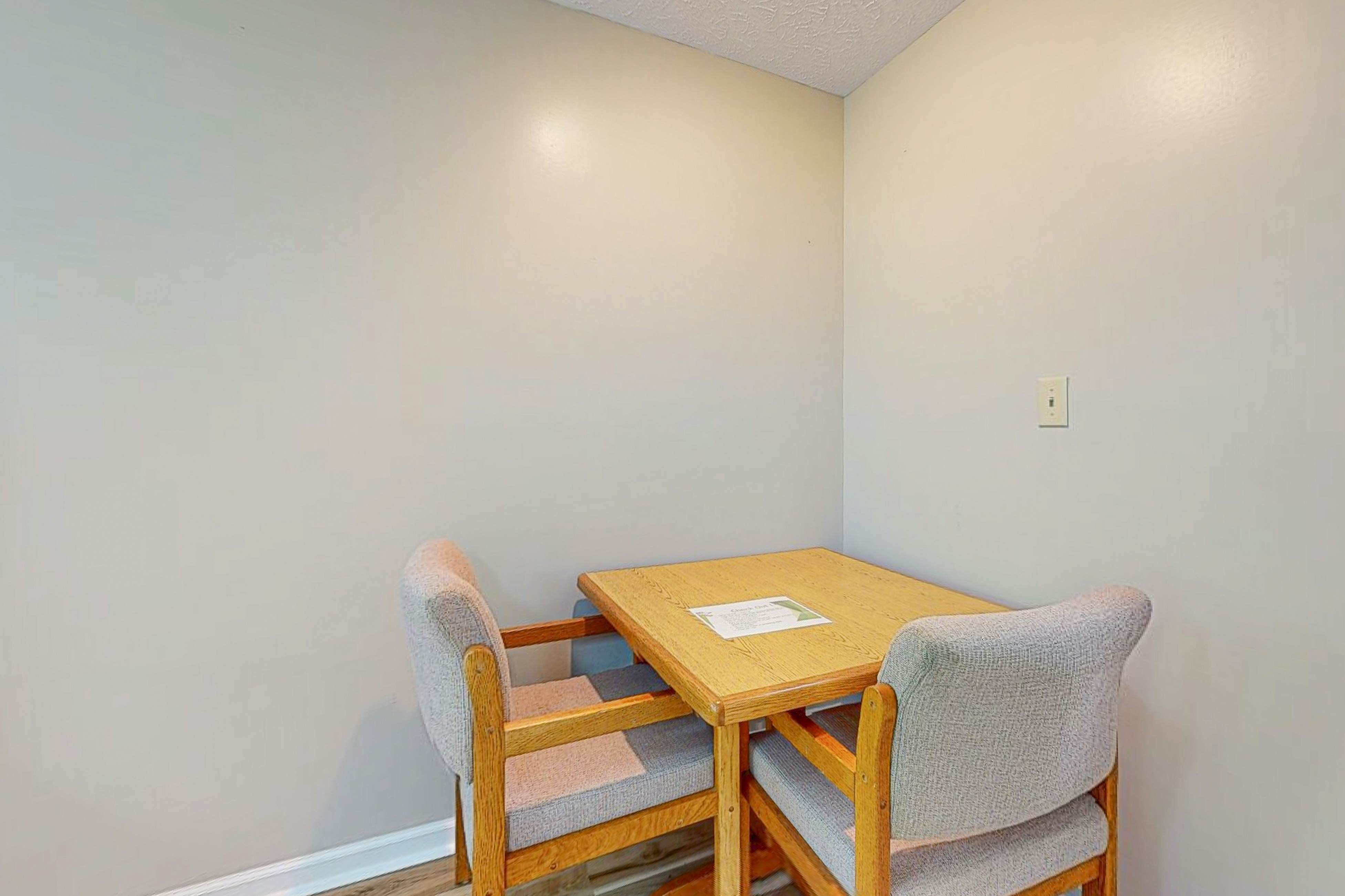 Inviting Studio, Sleeps 4 W Golf View・Gym・Games