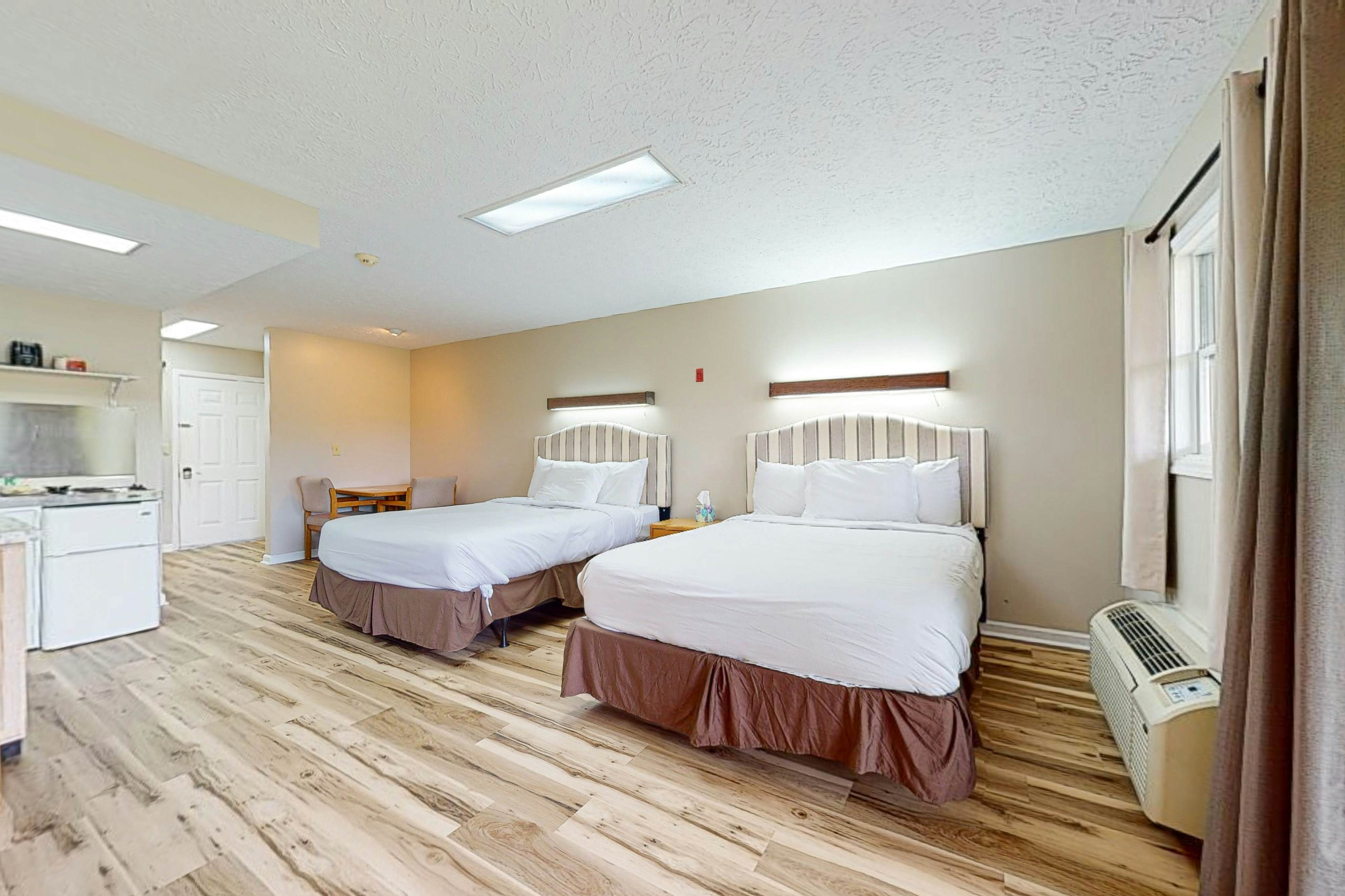 Peaceful Studio, Sleeps 4 W Views・Gym・Near Lake