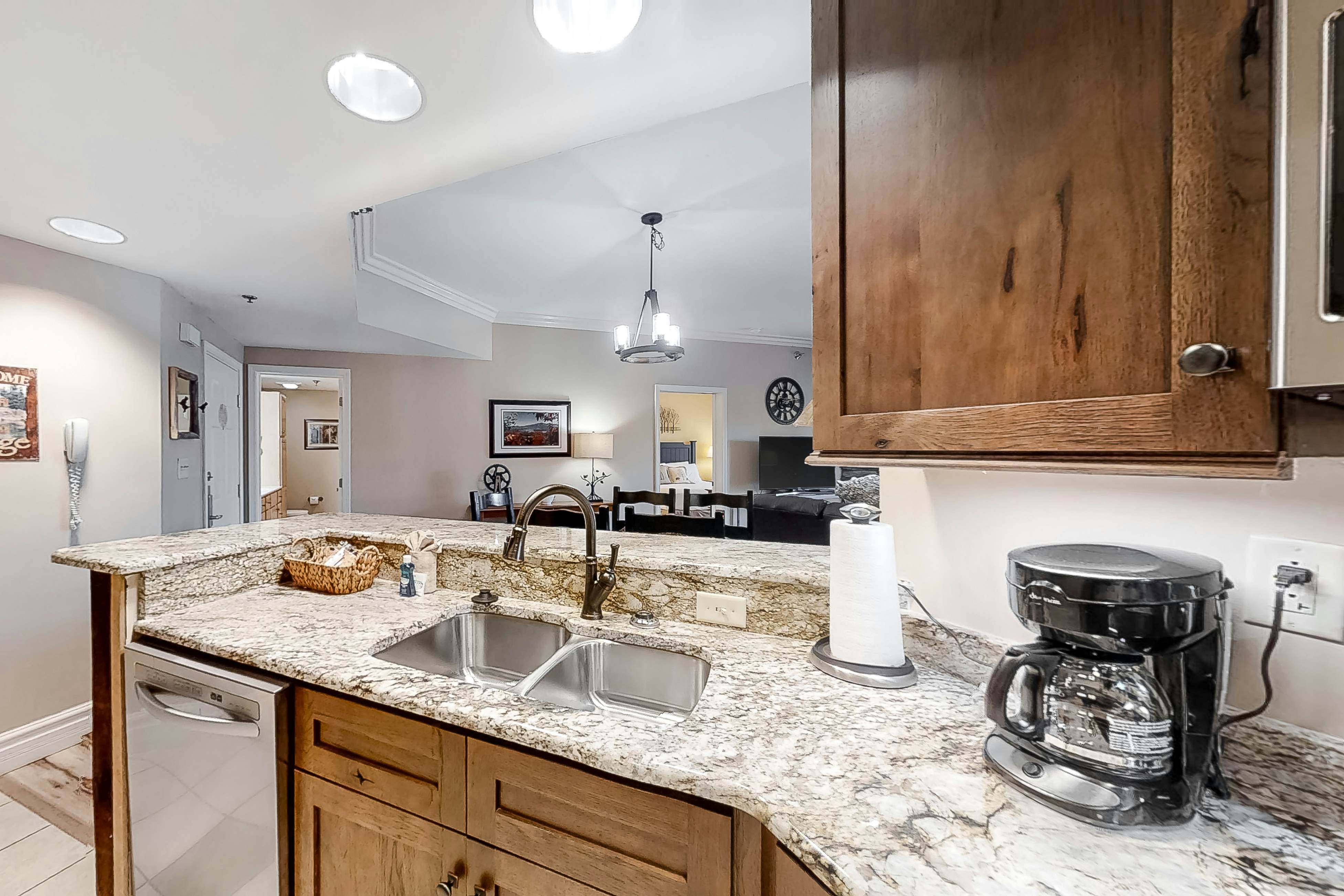 Welcoming Downtown Condo, Sleeps 6・Jetted tub・Gym