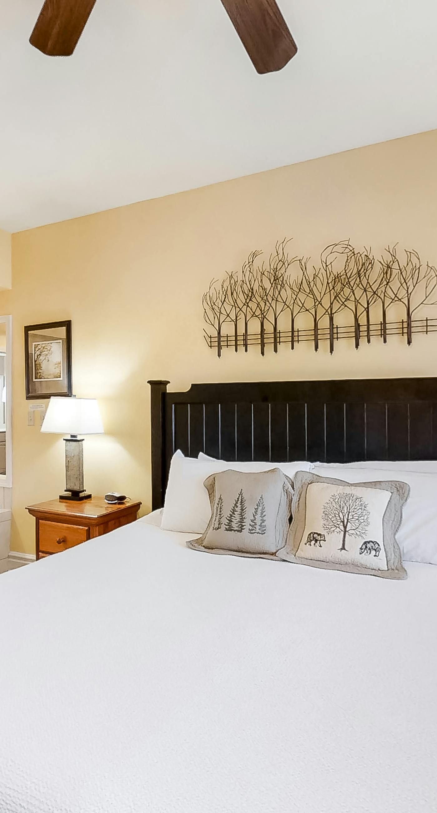 Family Condo Walk 2 Parkway Gatlinburg, Gym, Hot Tub