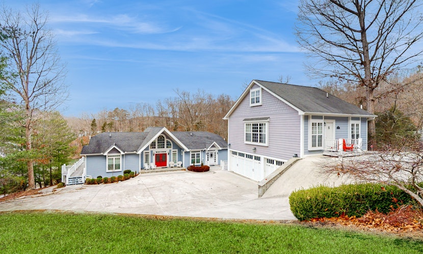 Lake Norris Luxe Home, Sleep 31・Dock W Slide・Games