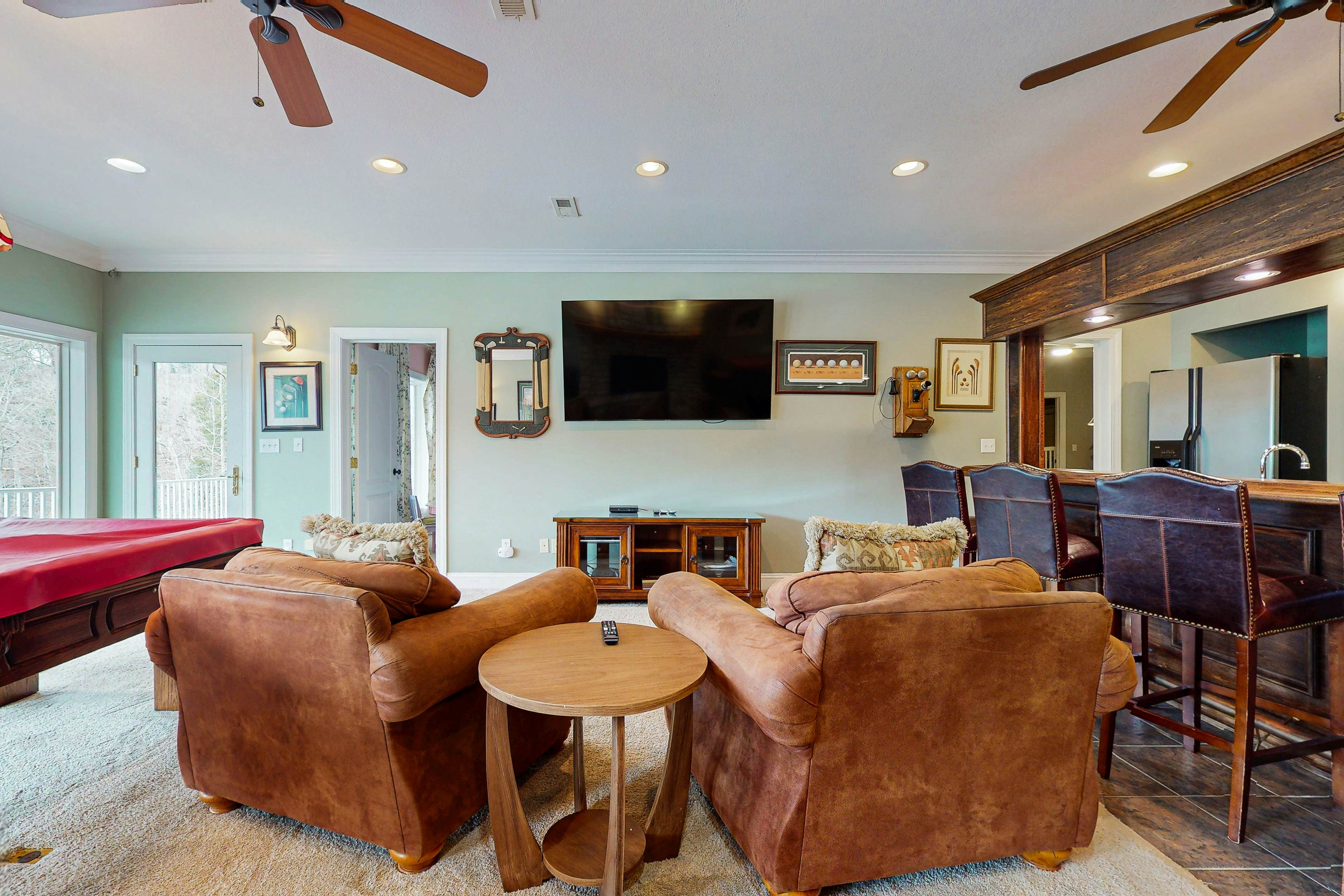 Lake Norris Luxe Home, Sleep 31・Dock W Slide・Games