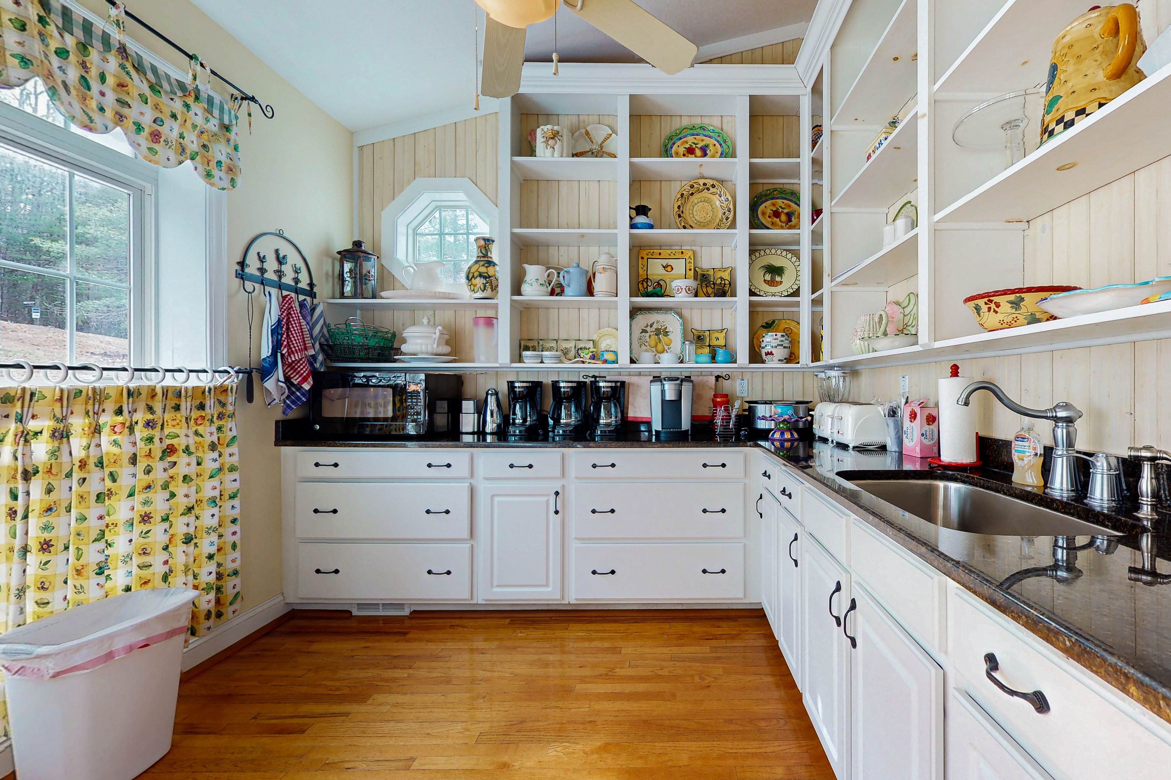 Lake Norris Luxe Home, Sleep 31・Dock W Slide・Games