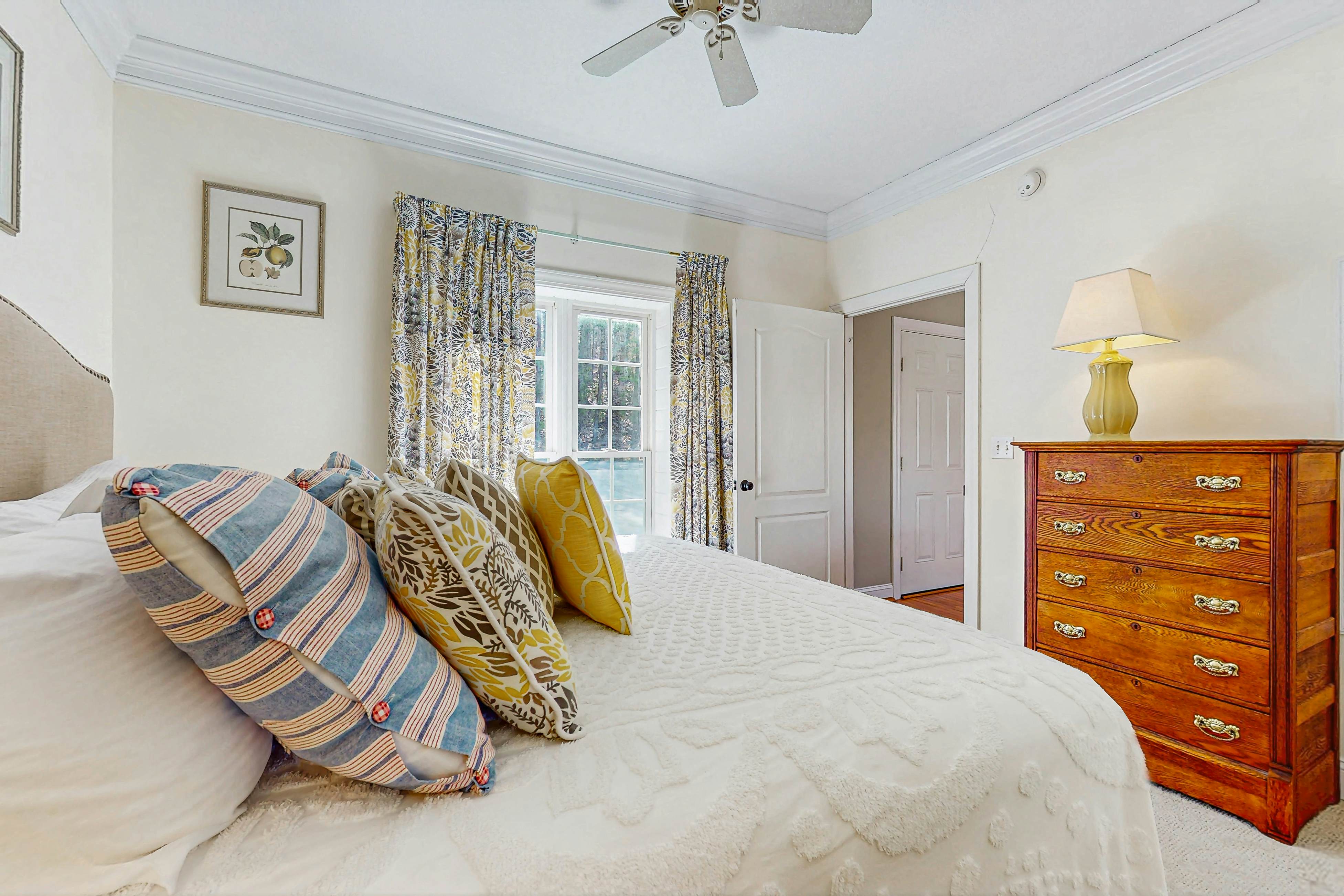 Lake Norris Luxe Home, Sleep 31・Dock W Slide・Games