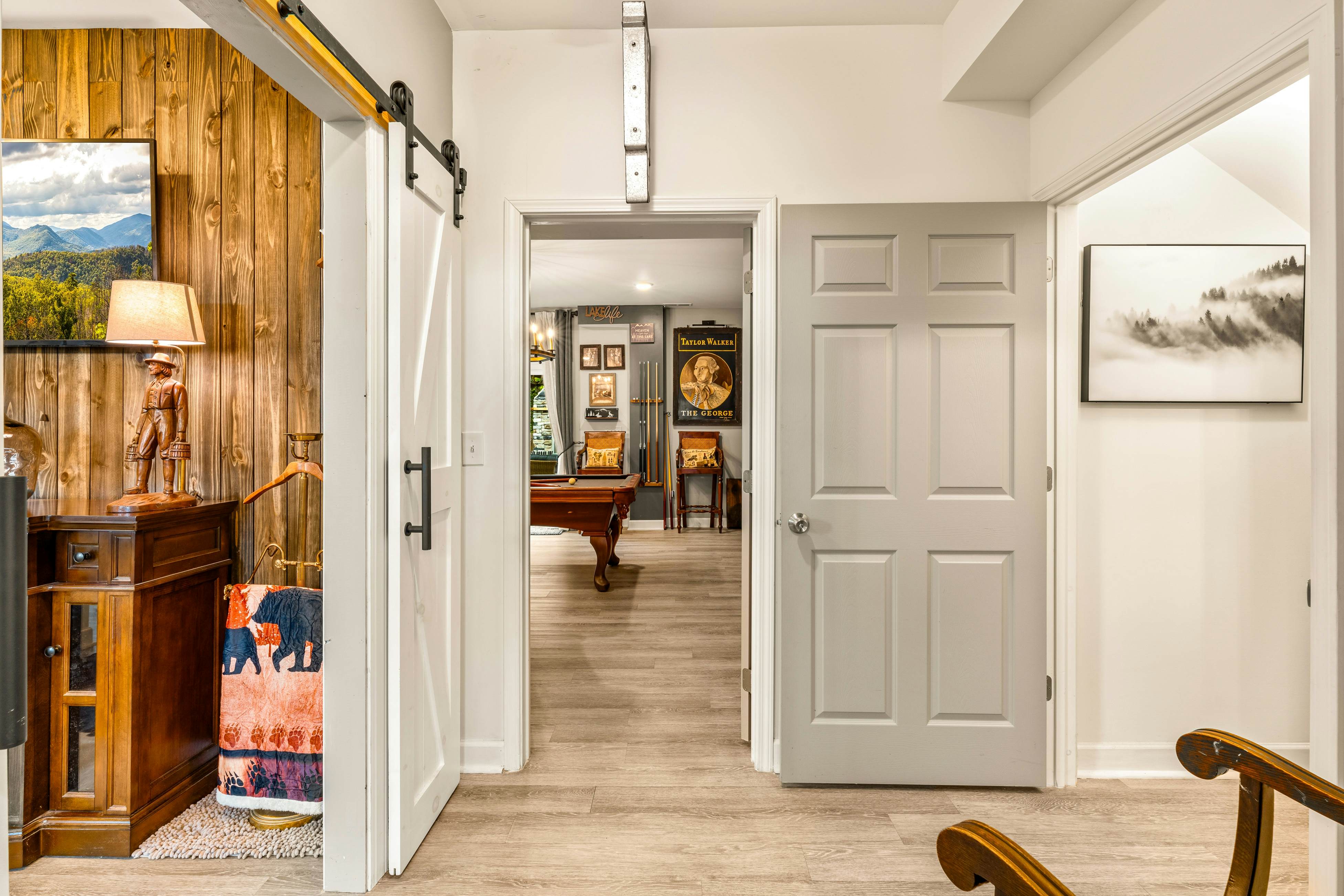 Near Dollywood, Sleeps 9・W Free Attraction Tickets