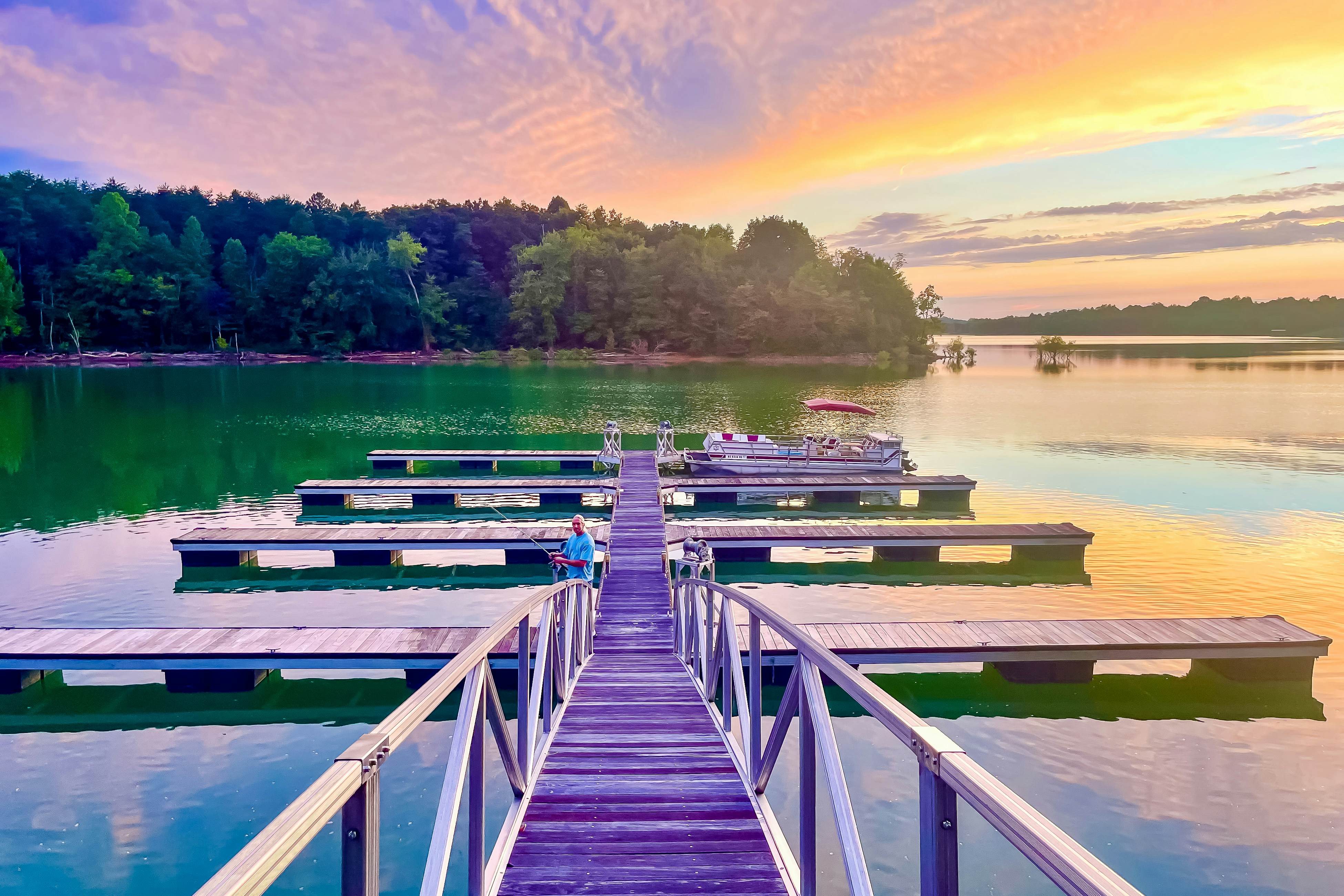 Near Dollywood, Sleeps 9・W Free Attraction Tickets