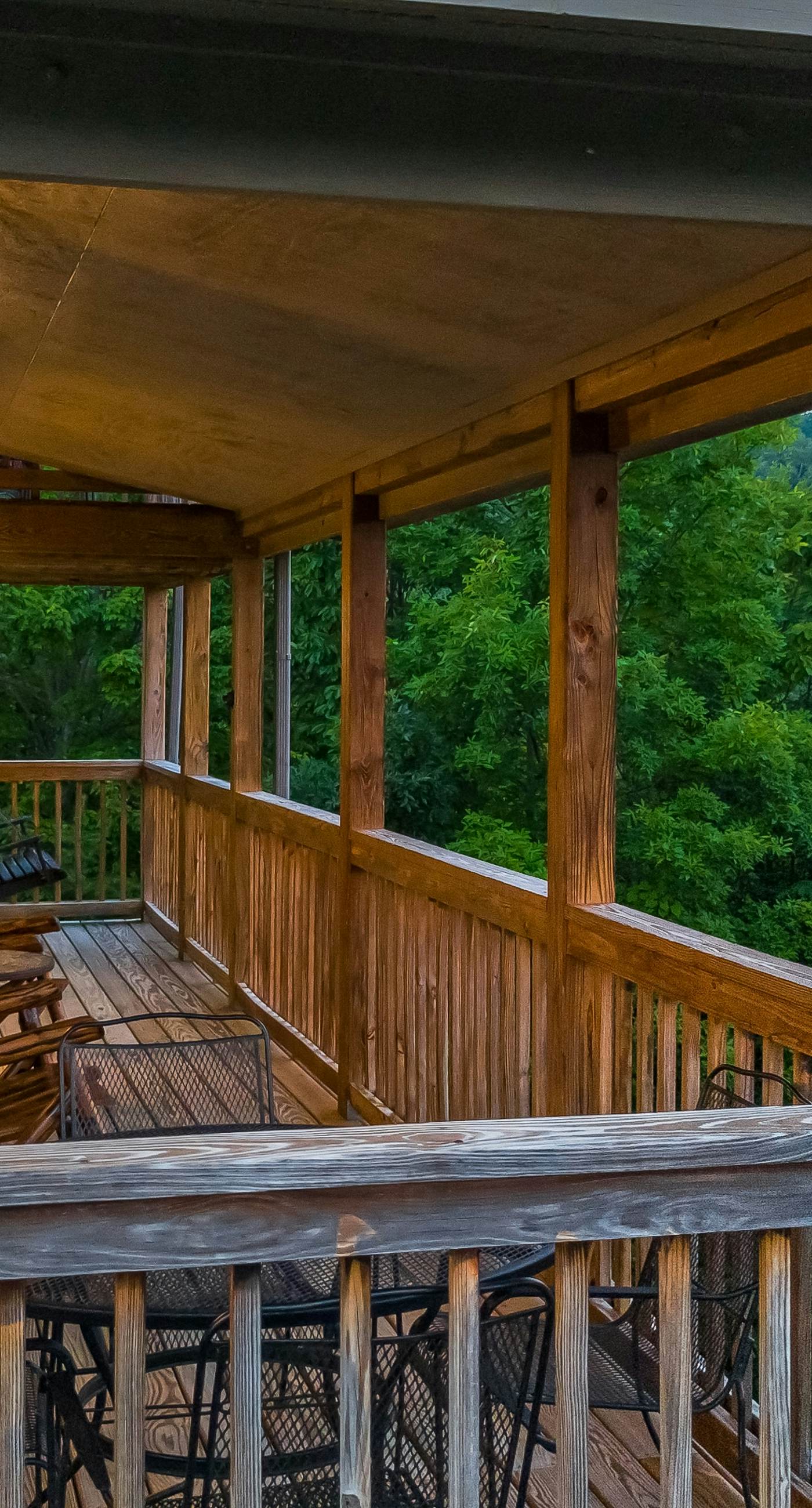 2 Cozy Home Retreat, Sleep 17・ Hot Tub・Views・Games