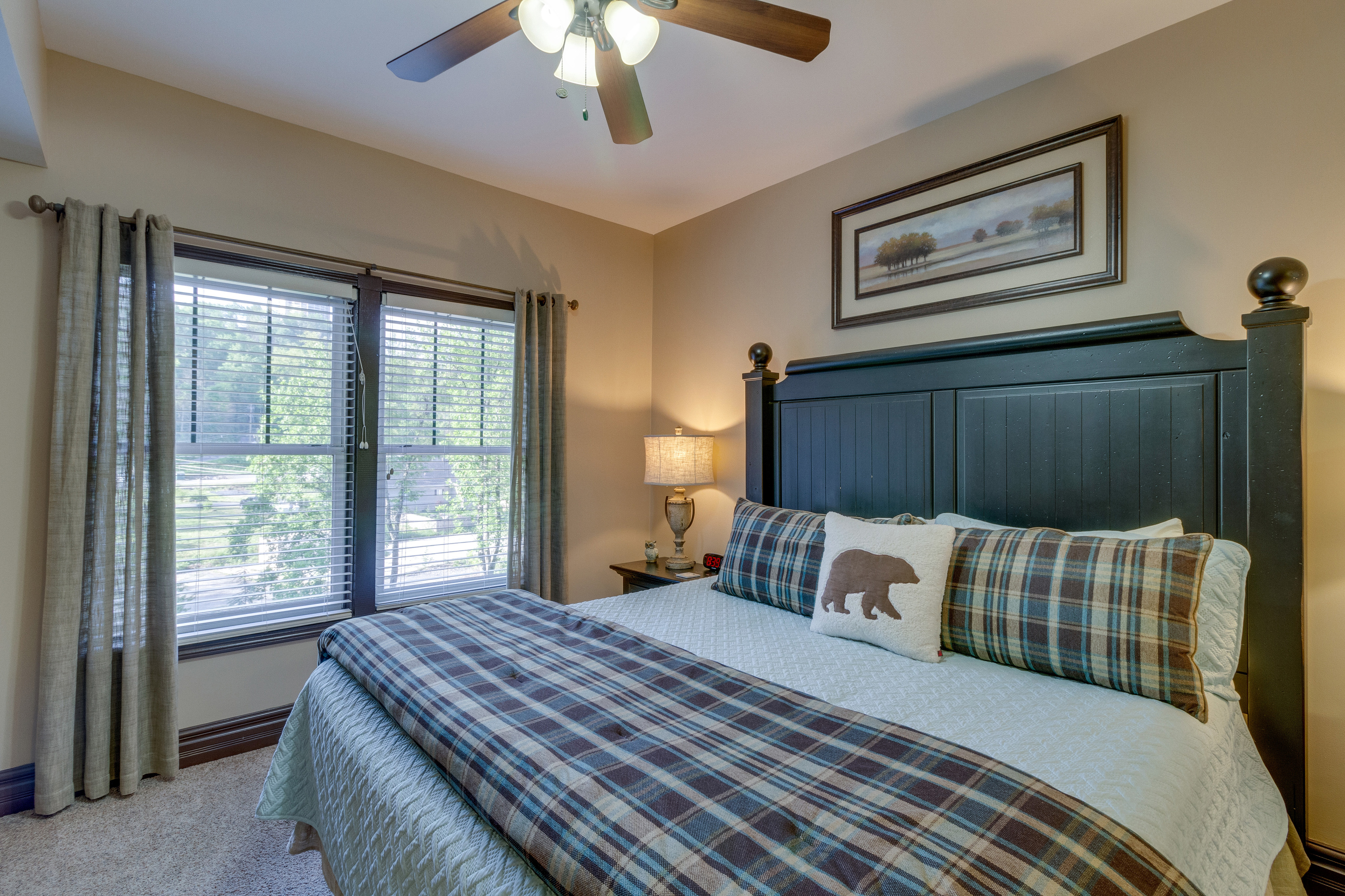 Charming Near Downtown Condo, Sleep 6・Fitness Room