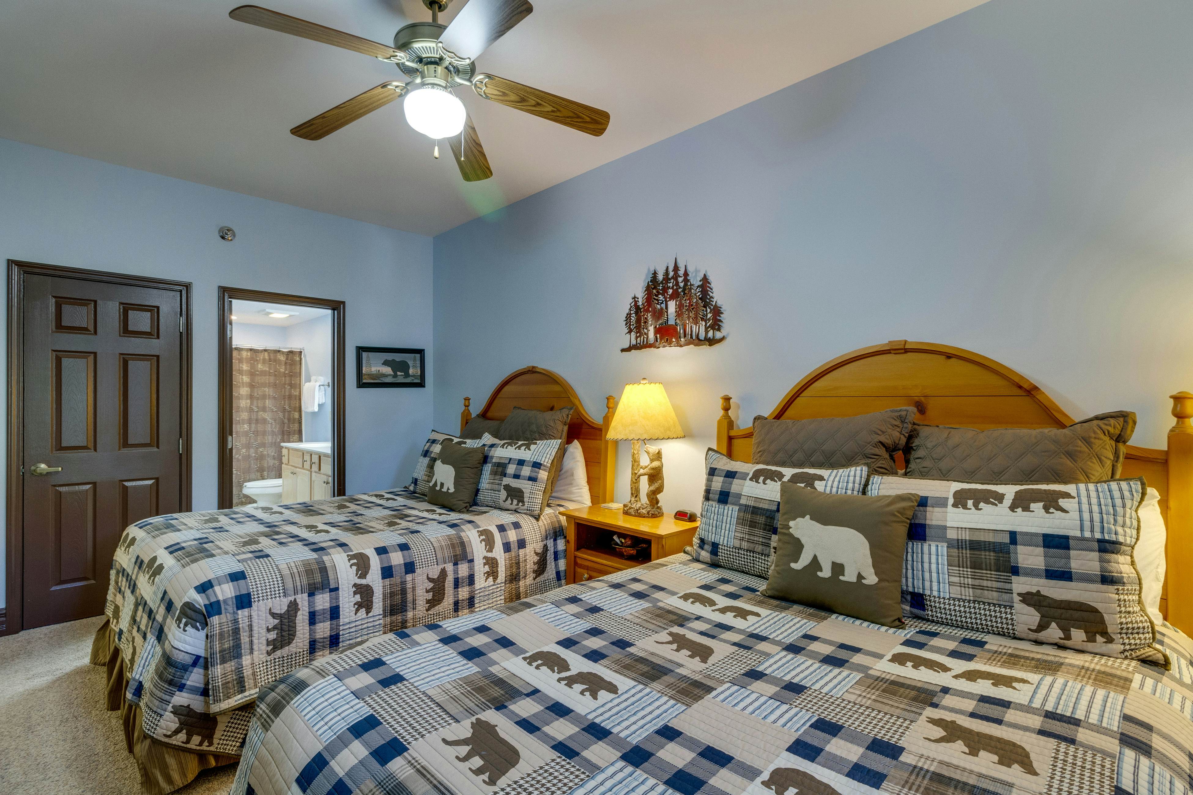 Charming Near Downtown Condo, Sleep 6・Fitness Room