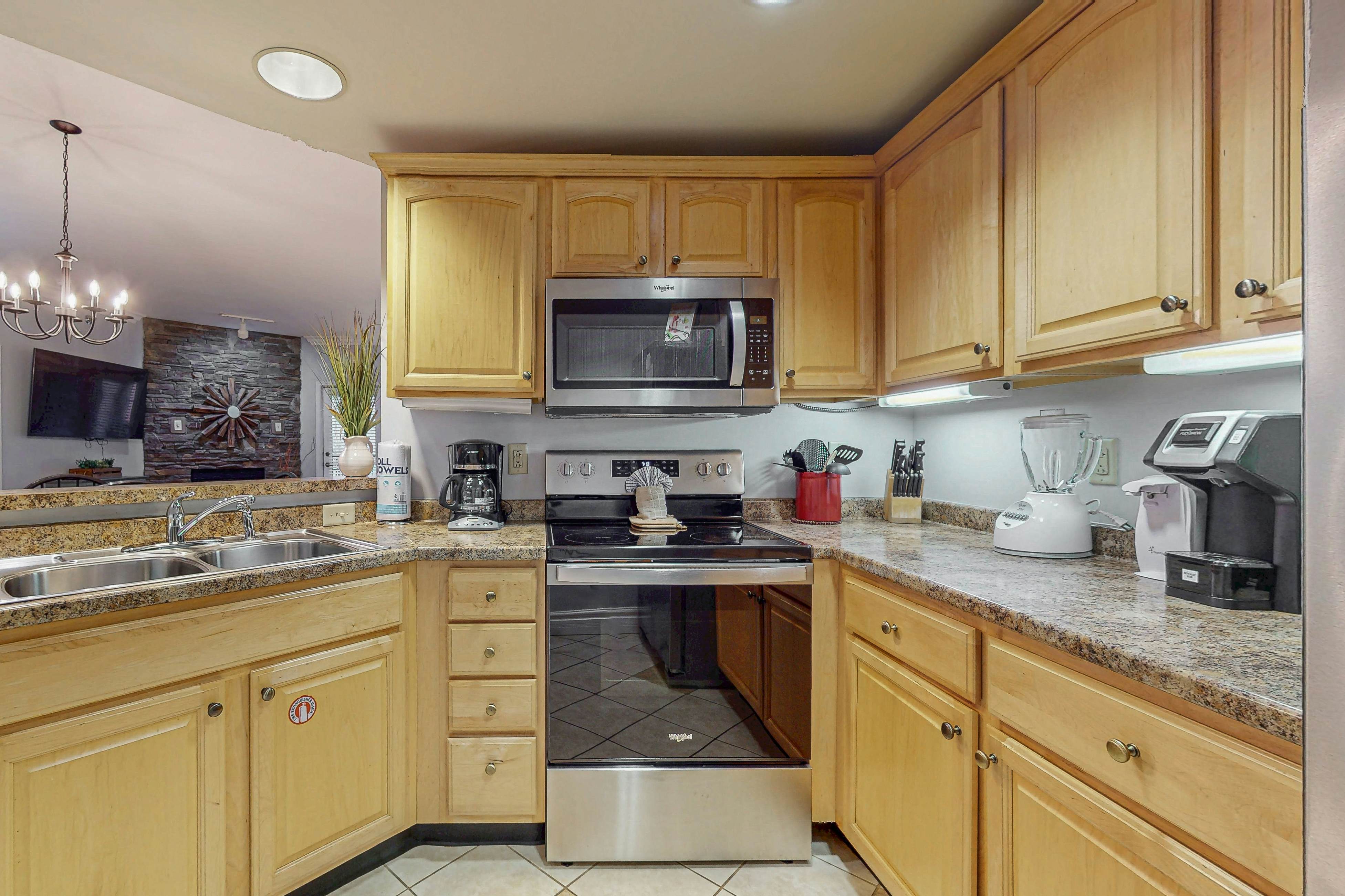 Polished Downtown Condo, Sleeps 6・Jetted Tub・Gym