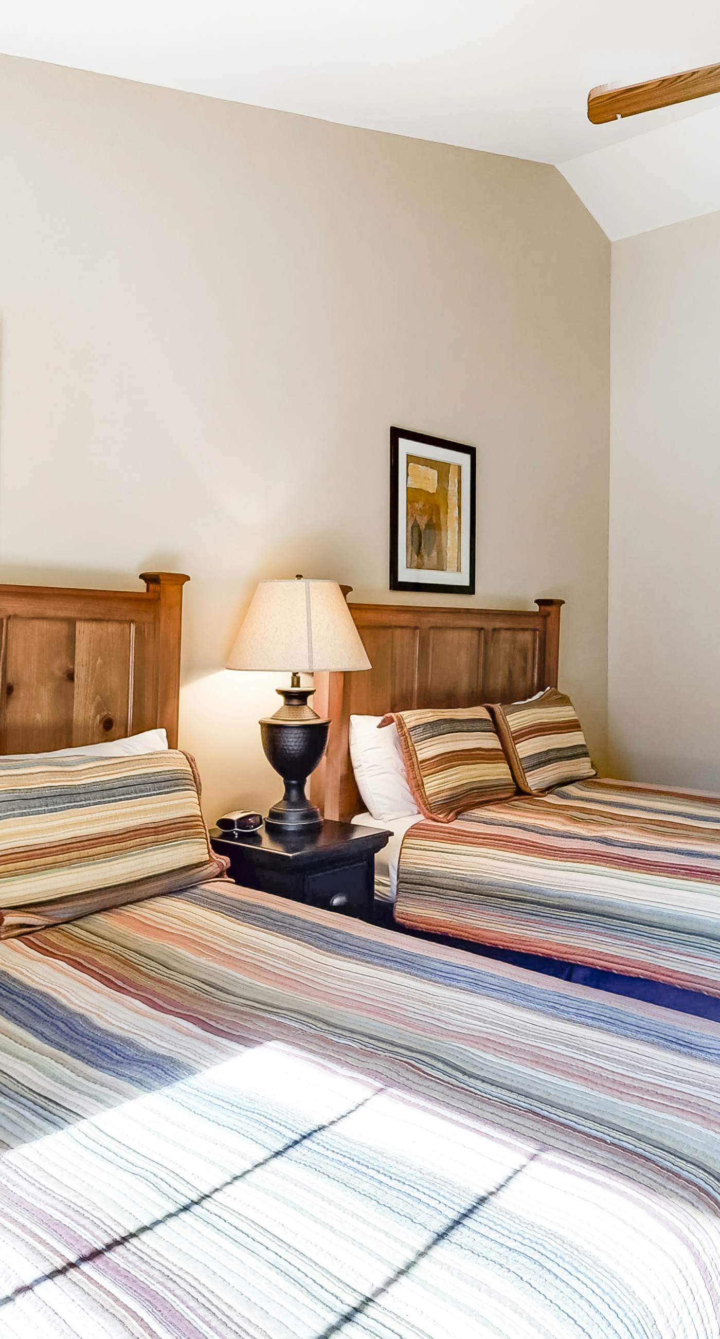 5th Floor Condo, Sleeps 6・Jetted Tub・Fireplace