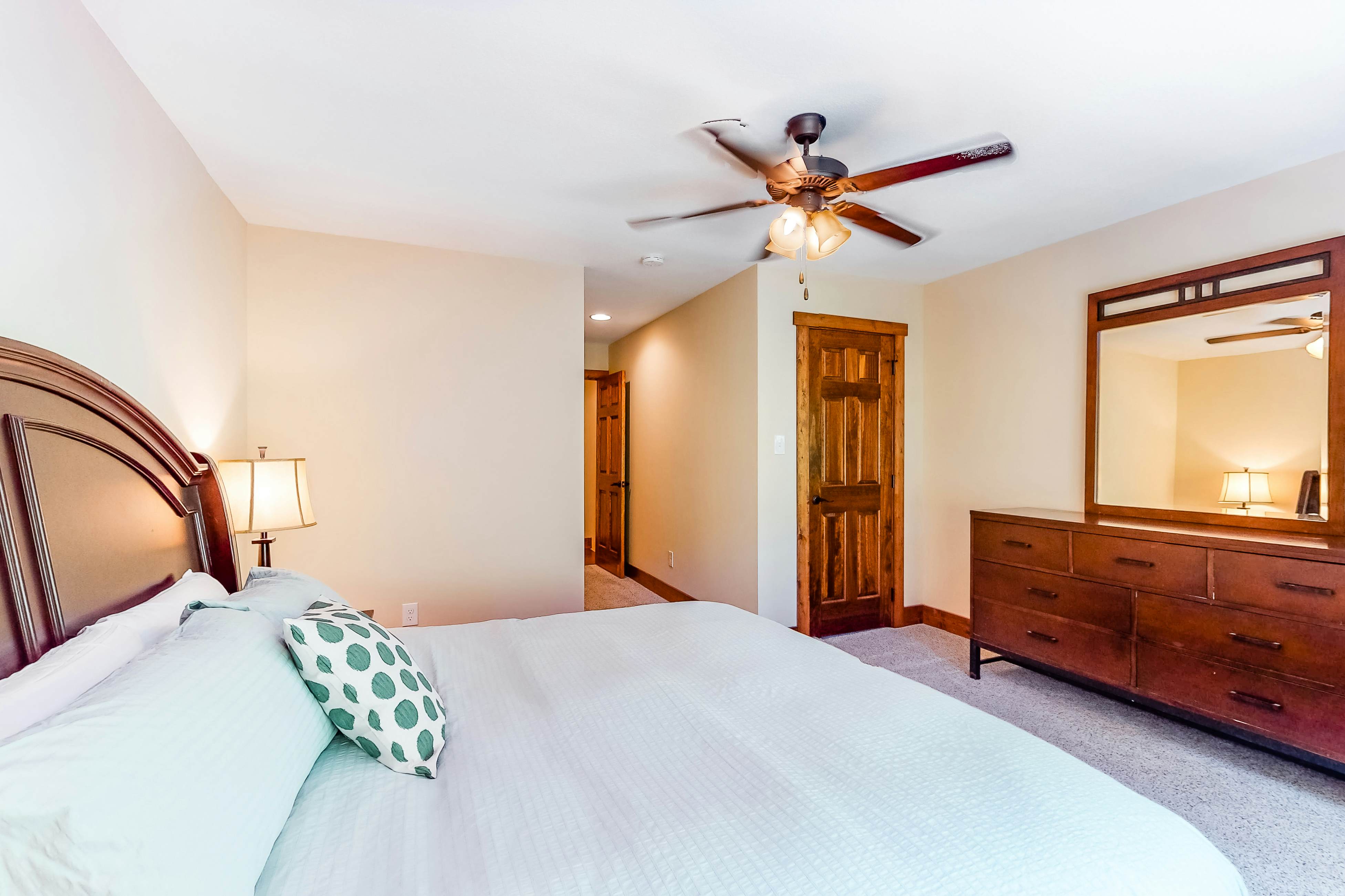 Lakefront Retreat | Fireplace, Deck & Boat Slip