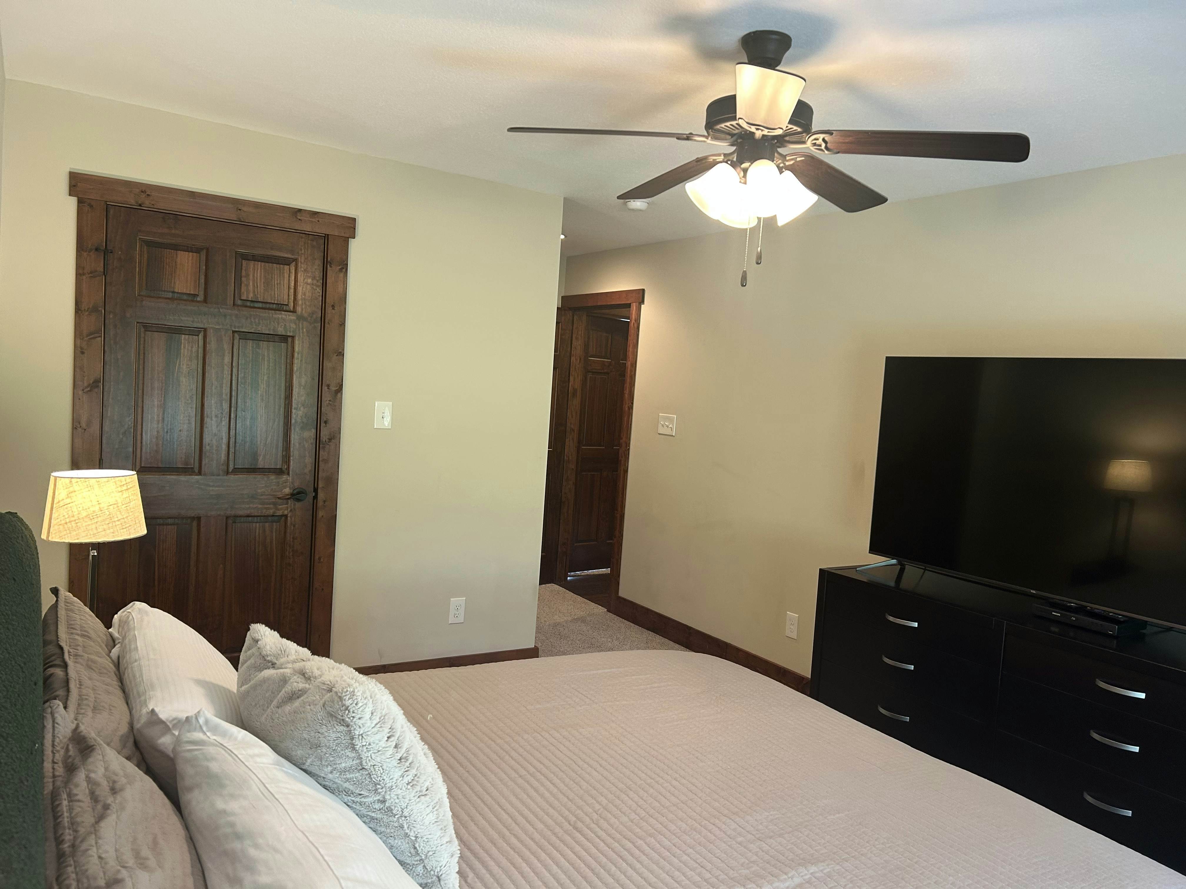 Lakefront Retreat | Fireplace, Deck & Boat Slip