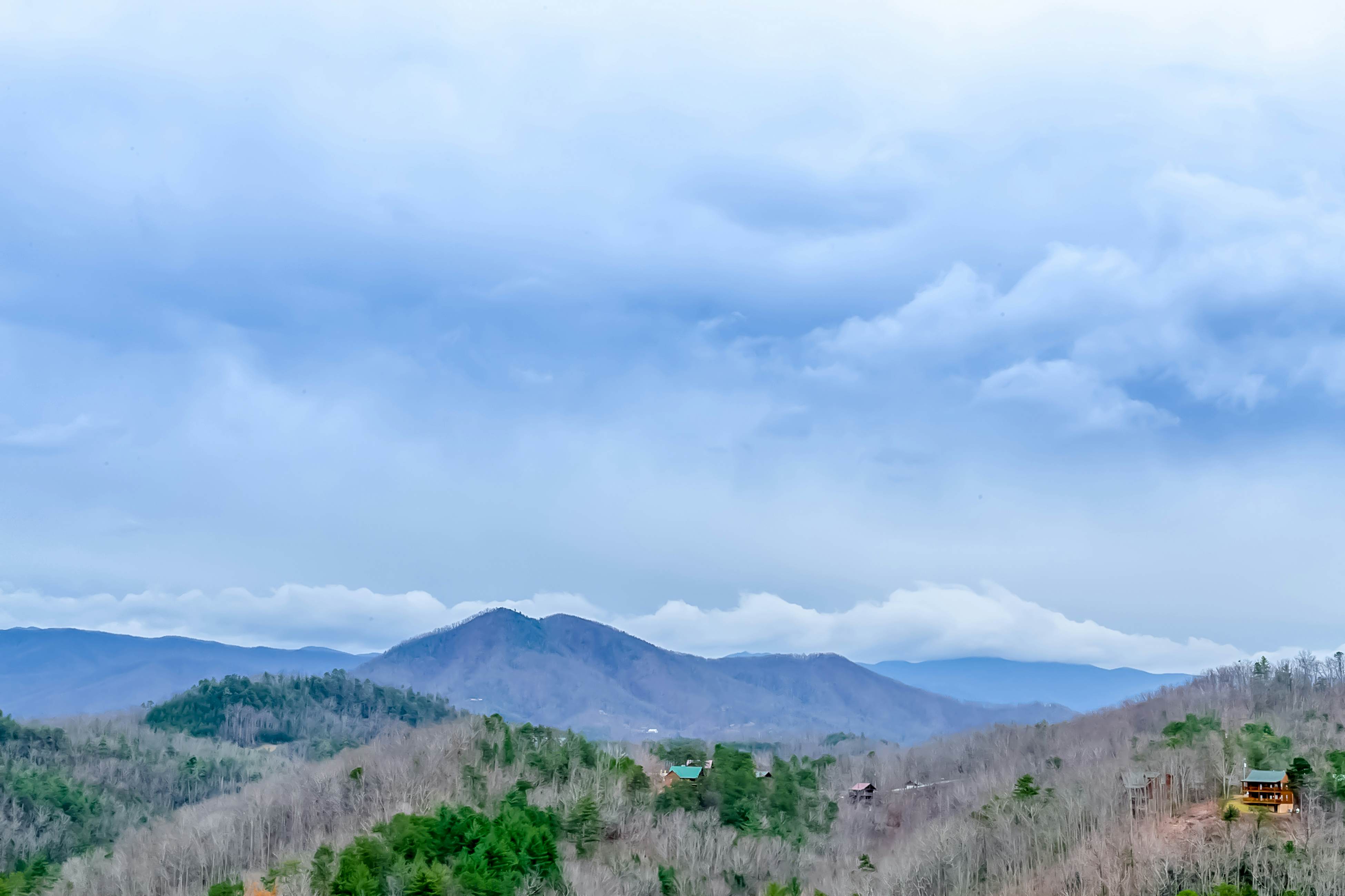 Elegant Condo, Sleeps 6・Jetted Tub・Near Downtown