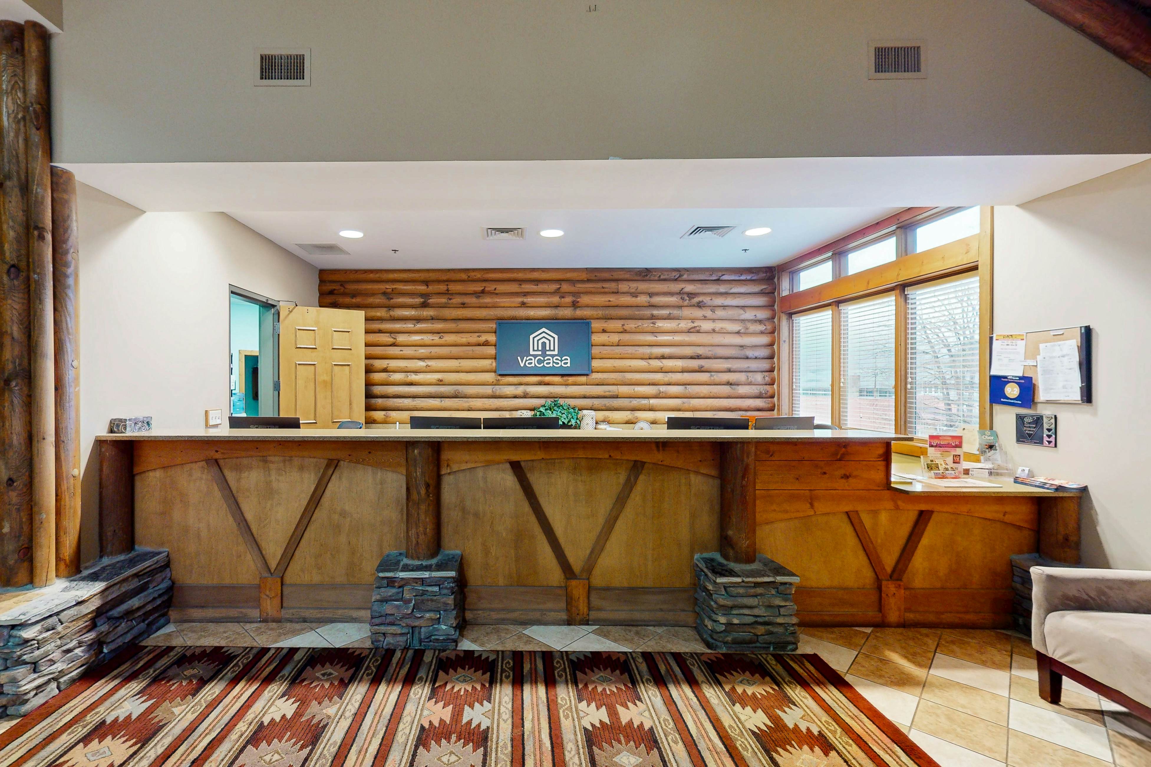 Walkable Luxury Condo, Sleeps 6・Balcony・Jetted tub