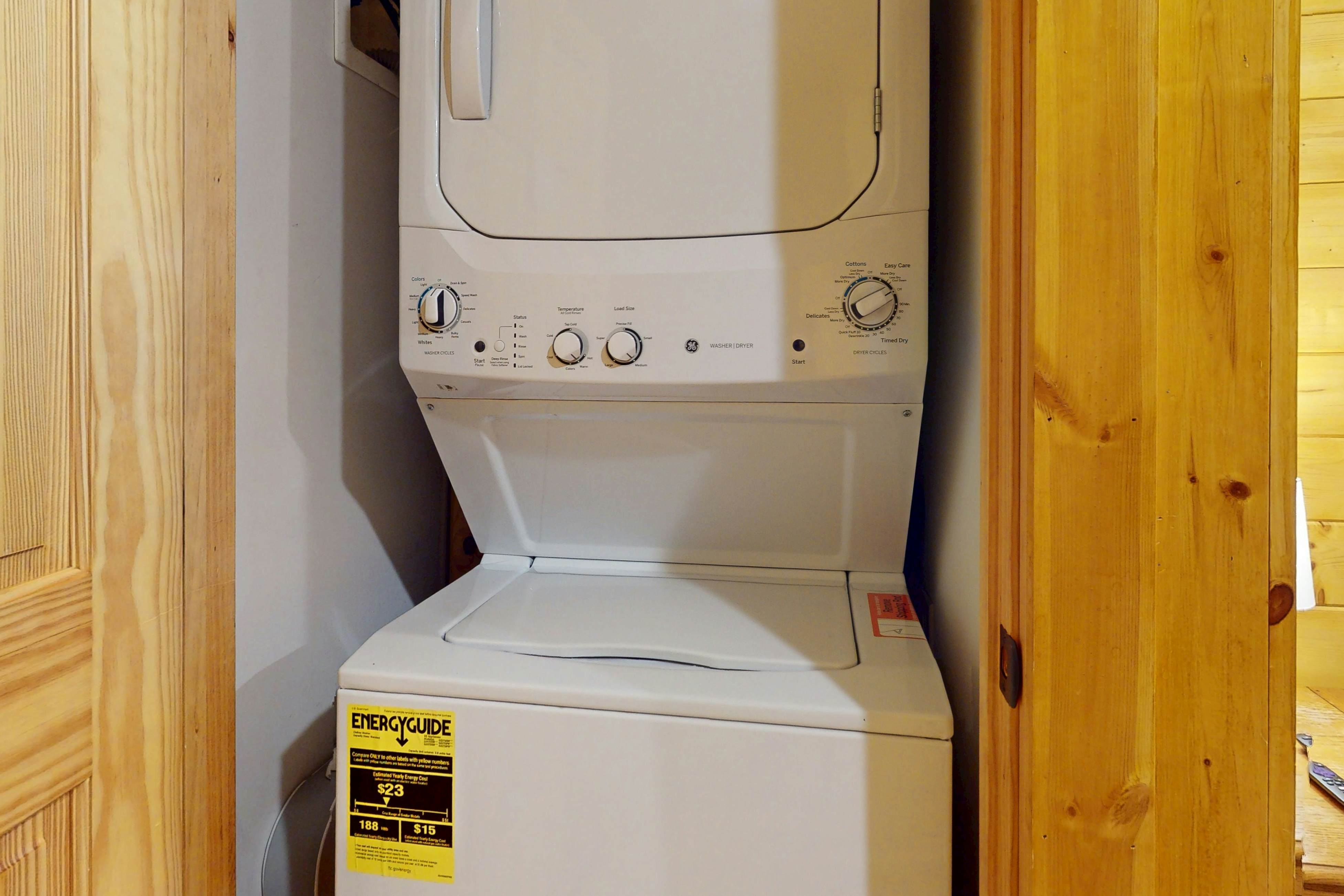 Charming Smokies Cabin, Sleeps 12・Hot Tu・Rec Room