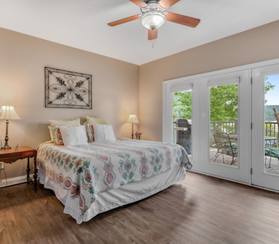 Dog Welcome Condo, Sleeps 6・Lake Views・Dock Access