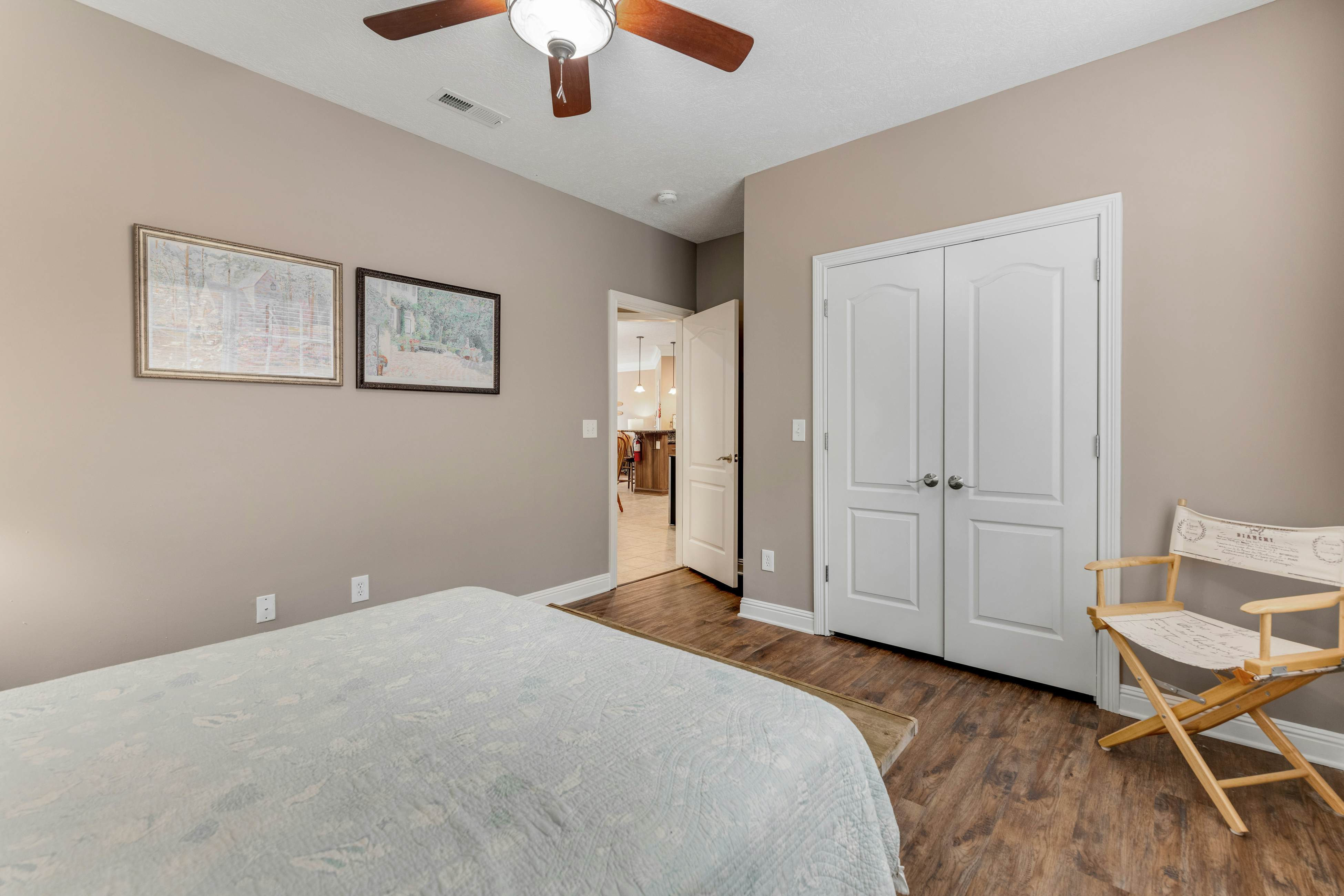 Dog-Friendly Condo w/ Lake Views and Dock Access