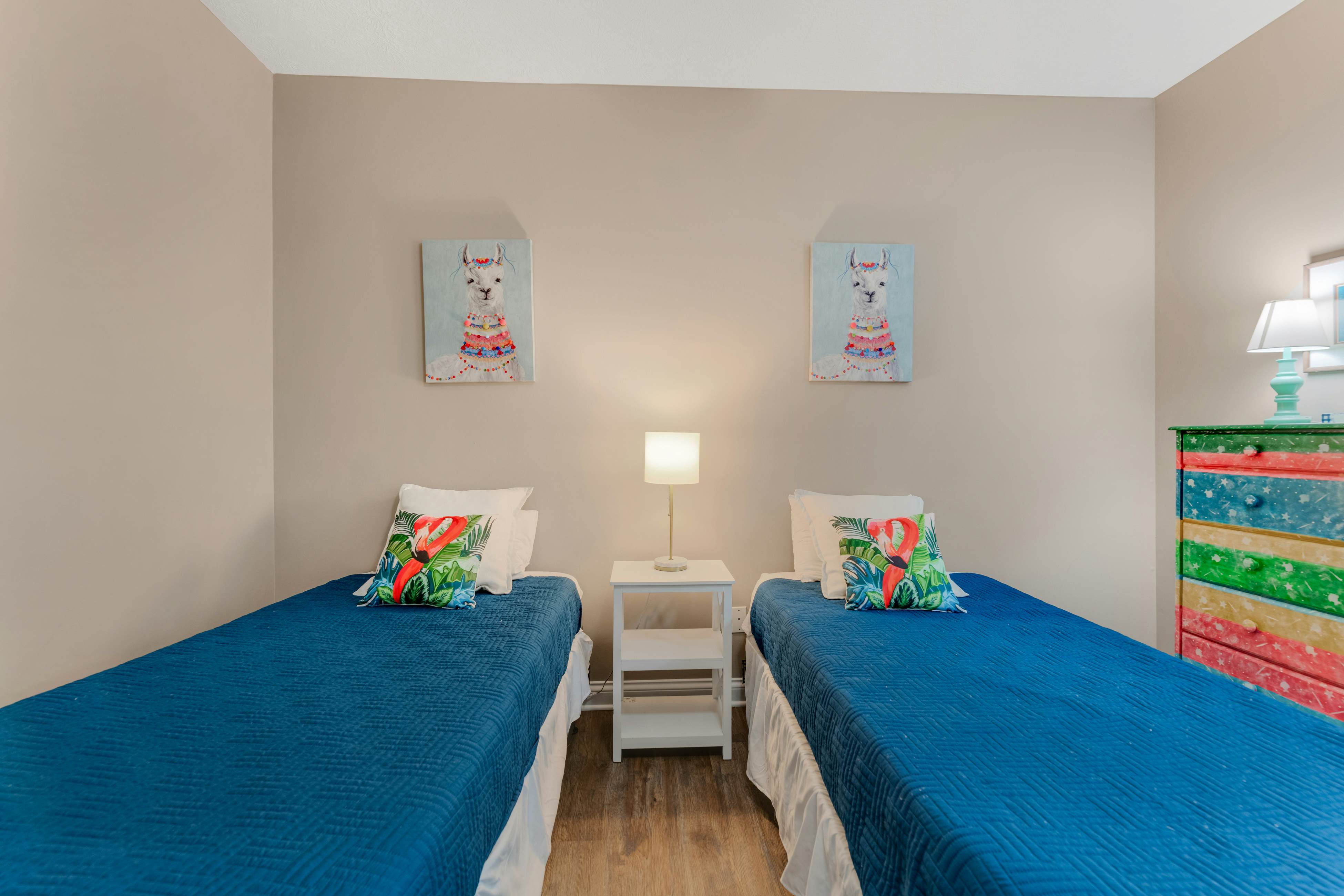 Dog-Friendly Condo w/ Lake Views and Dock Access